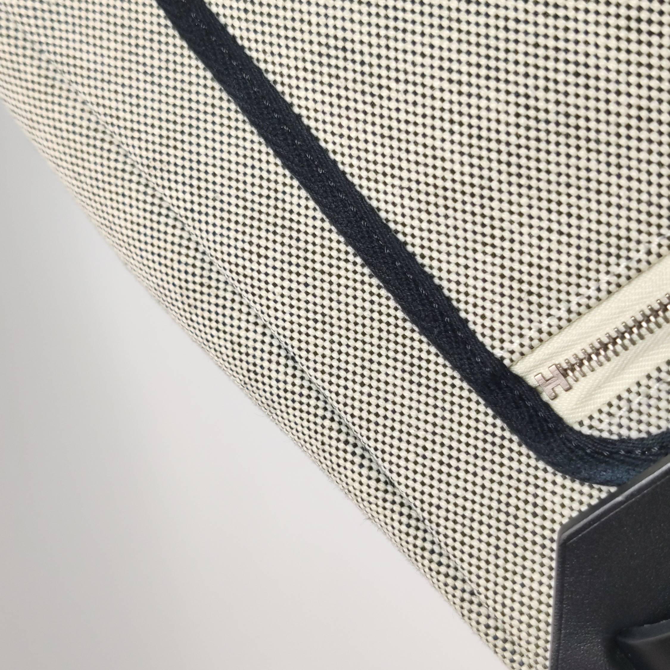 Hermes Herbag Zip Pegase Pop Toile and Leather 31 — photo 13 of 21