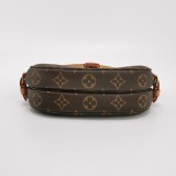 Louis Vuitton(LV) Saumur Handbag Monogram Canvas BB — thumbnail 6