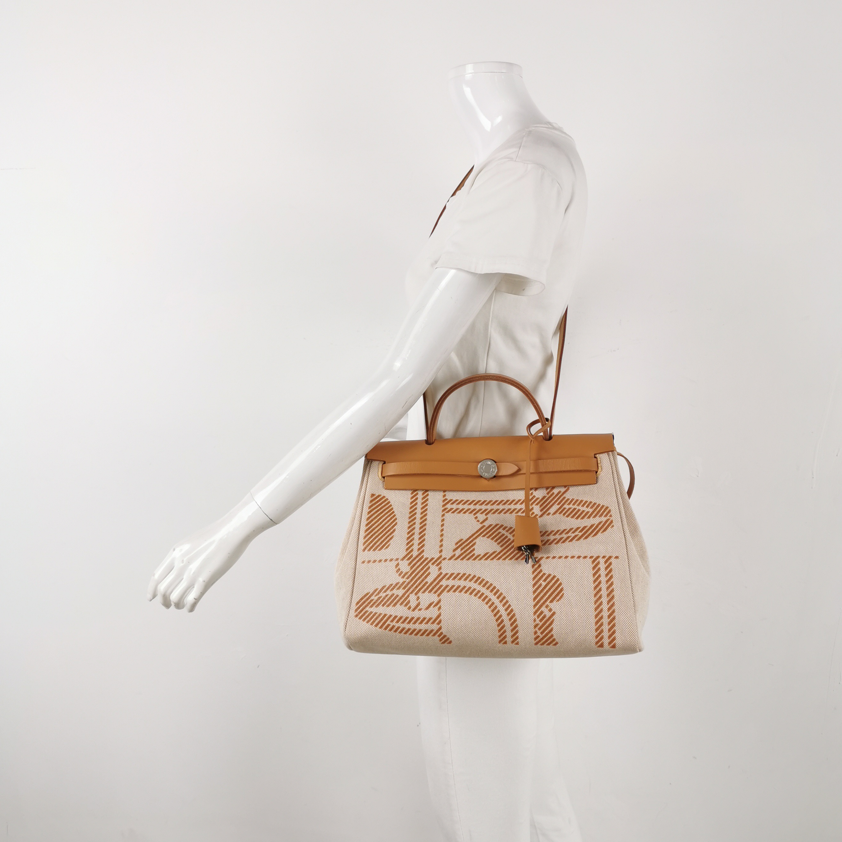 Hermes Herbag Zip Relief Brides de Gala Toile and Leather 31 — photo 2 of 19