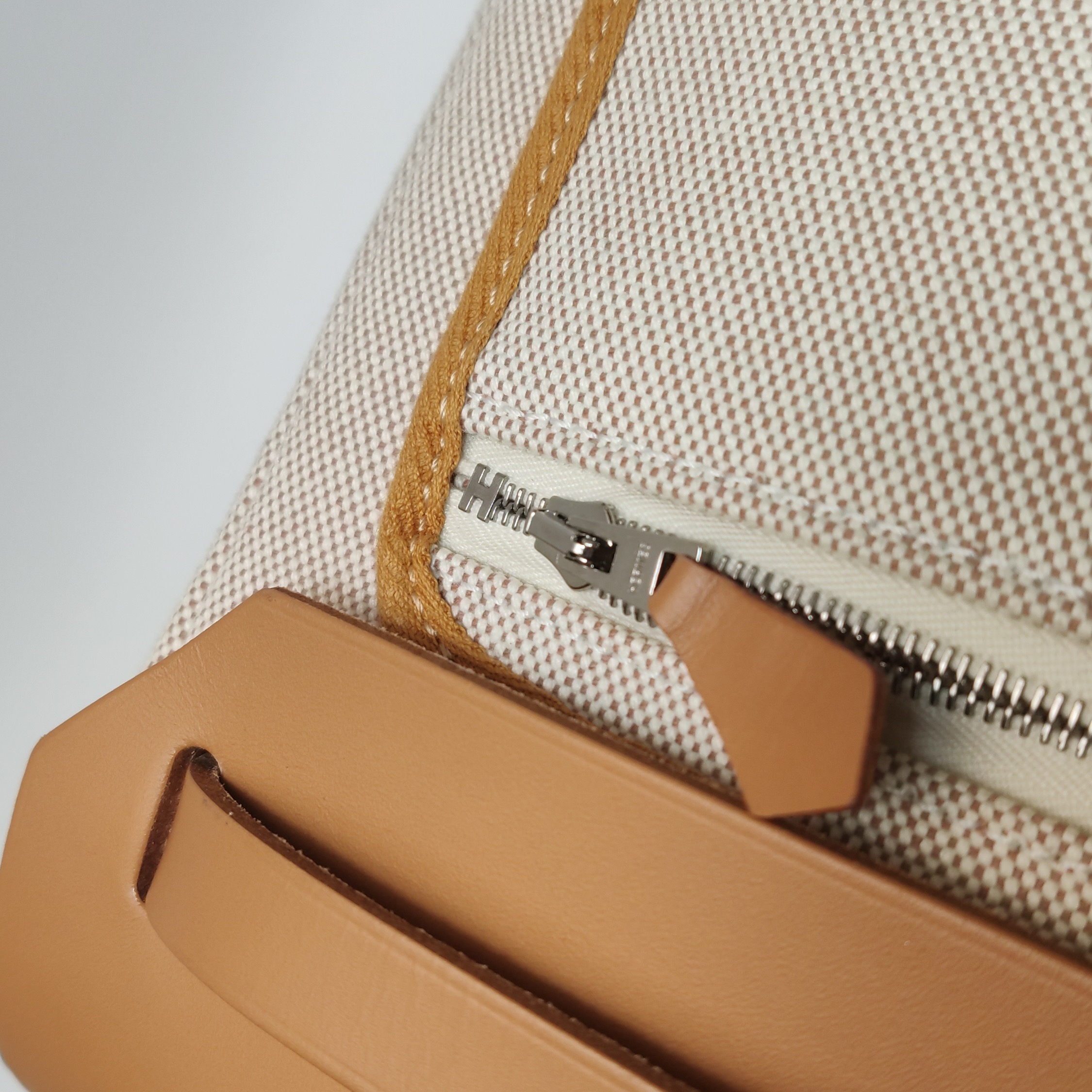 Hermes Herbag Zip Relief Brides de Gala Toile and Leather 31 — photo 17 of 19
