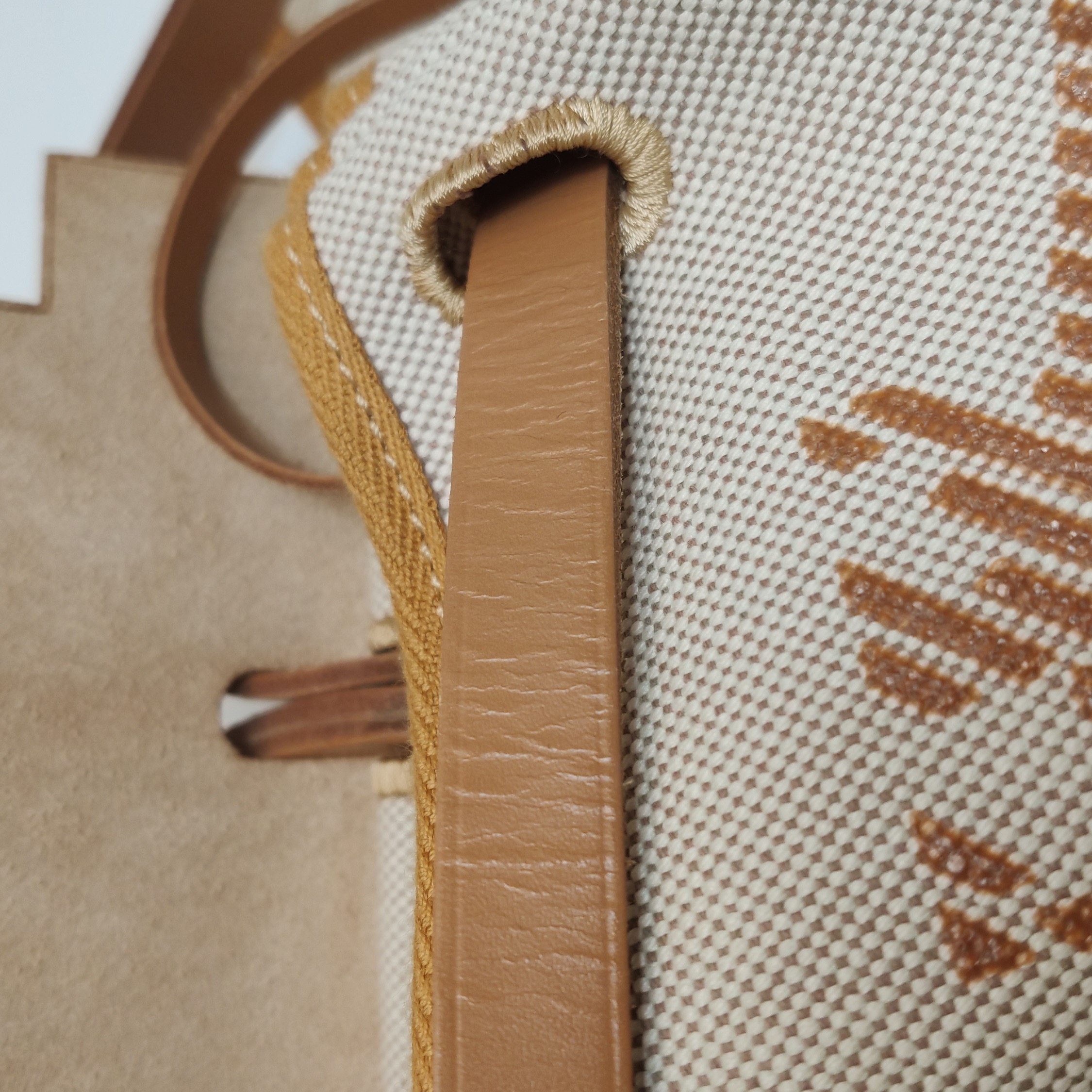 Hermes Herbag Zip Relief Brides de Gala Toile and Leather 31 — photo 18 of 19