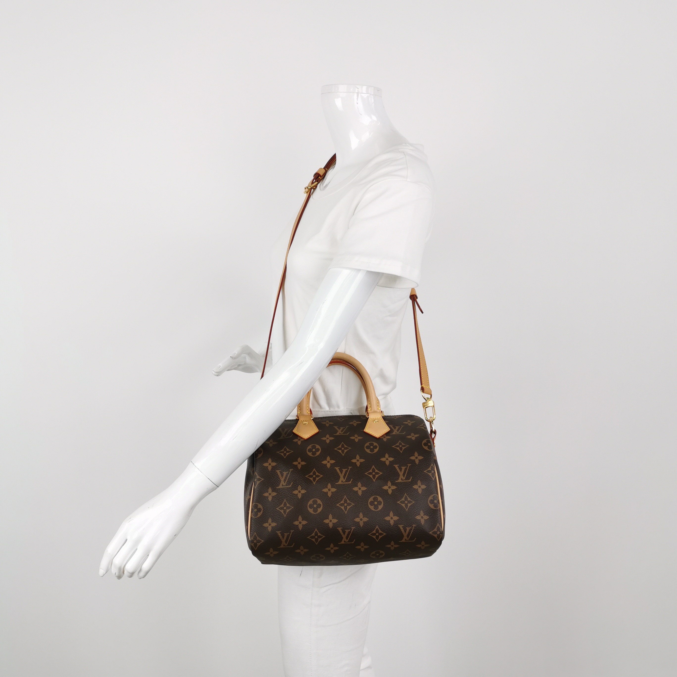 Louis Vuitton(LV) Speedy Bandouliere Bag Monogram Canvas 25 — alternate view
