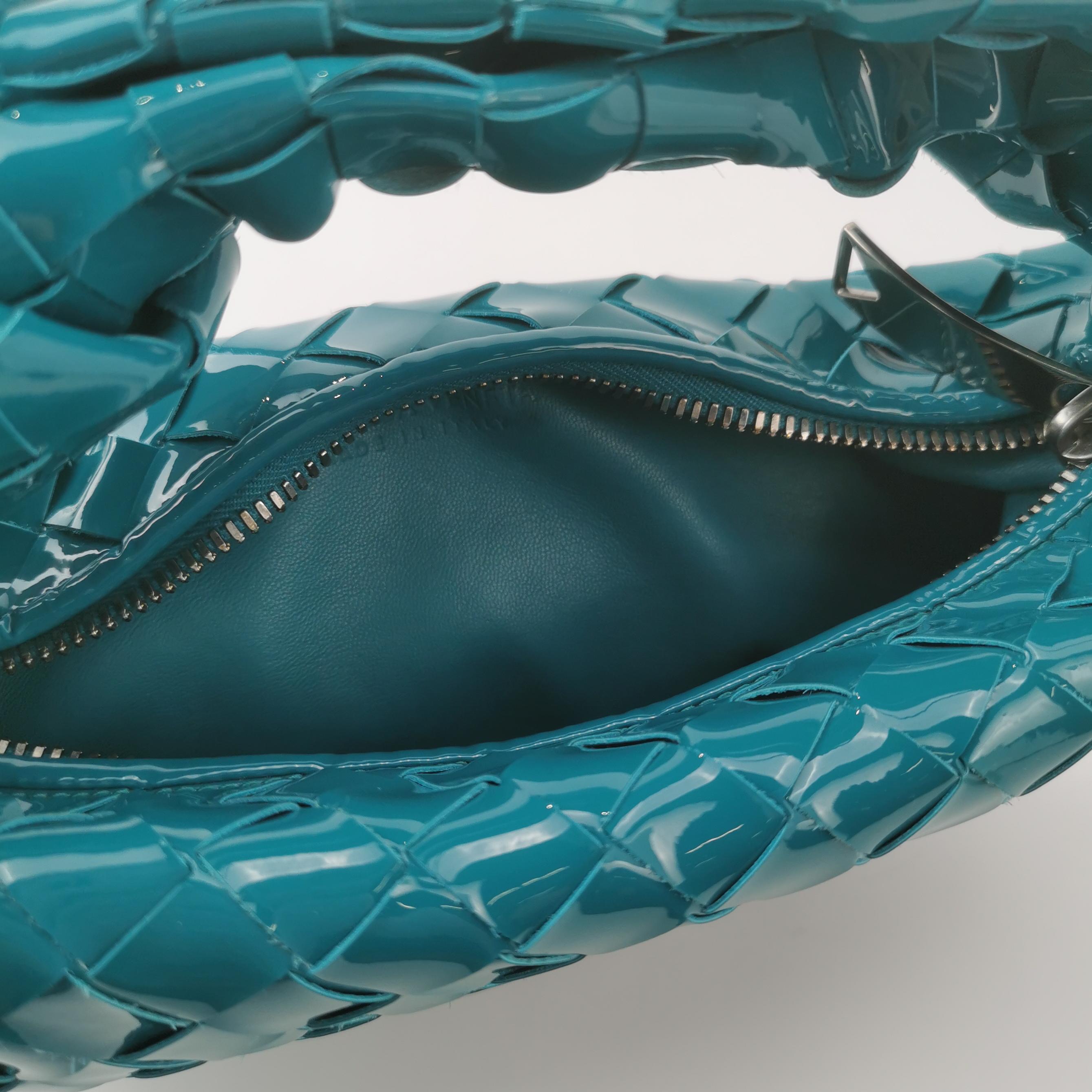 Bottega Veneta BV Jodie Hobo Intrecciato Nappa Mini — photo 7 of 12