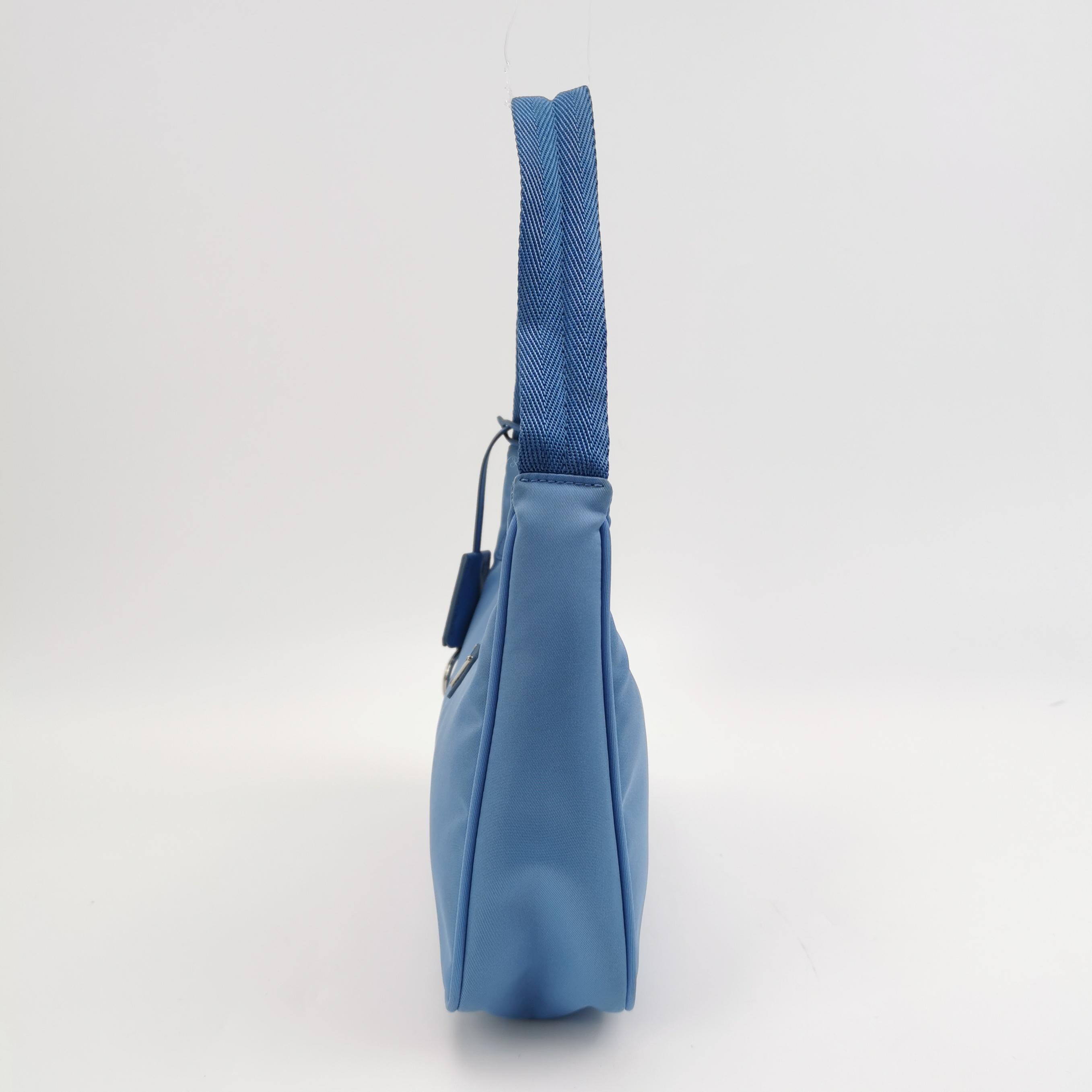 Prada Re-Edition 2000 Hobo Tessuto Mini — photo 5 of 14
