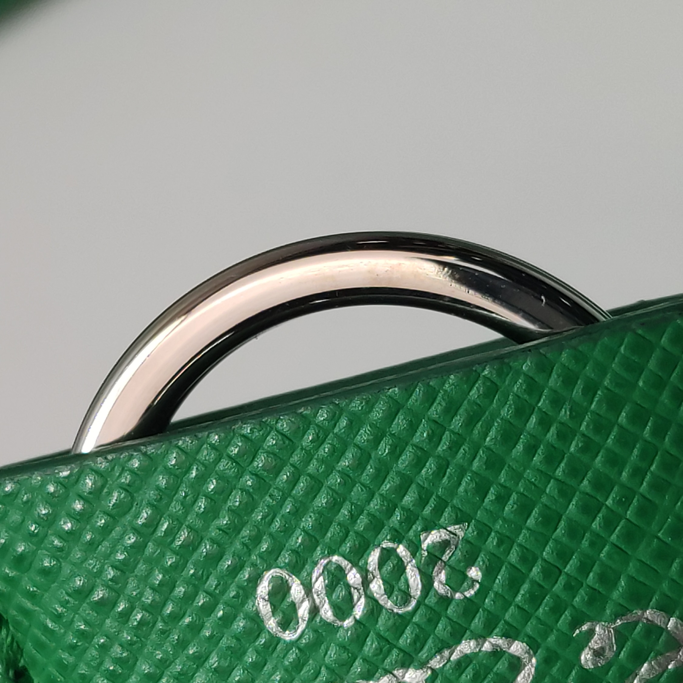 Prada Re-Edition 2000 Hobo Tessuto Mini — photo 10 of 14