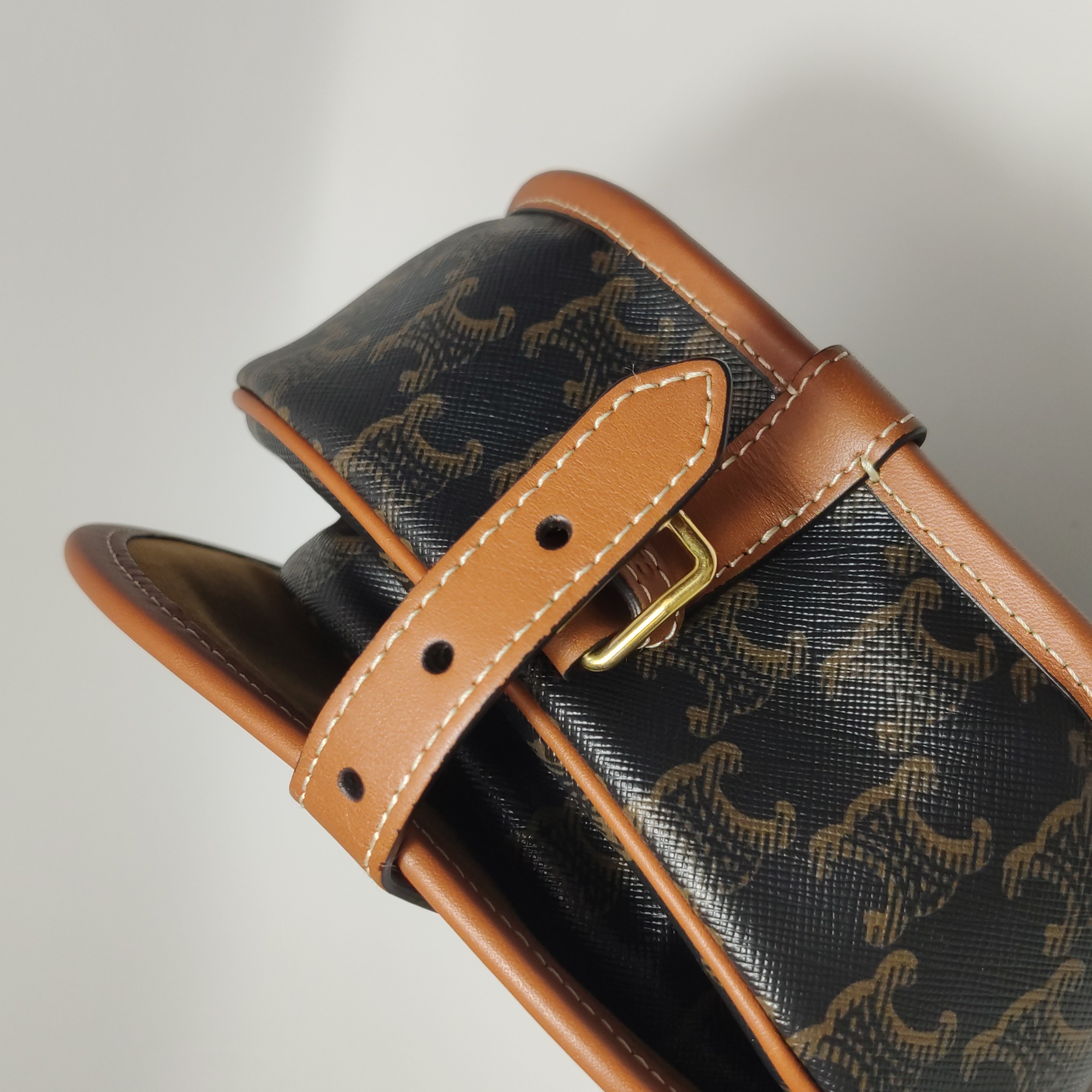 Celine Folco Bag Triomphe Coated Canvas Medium — photo 15 of 24