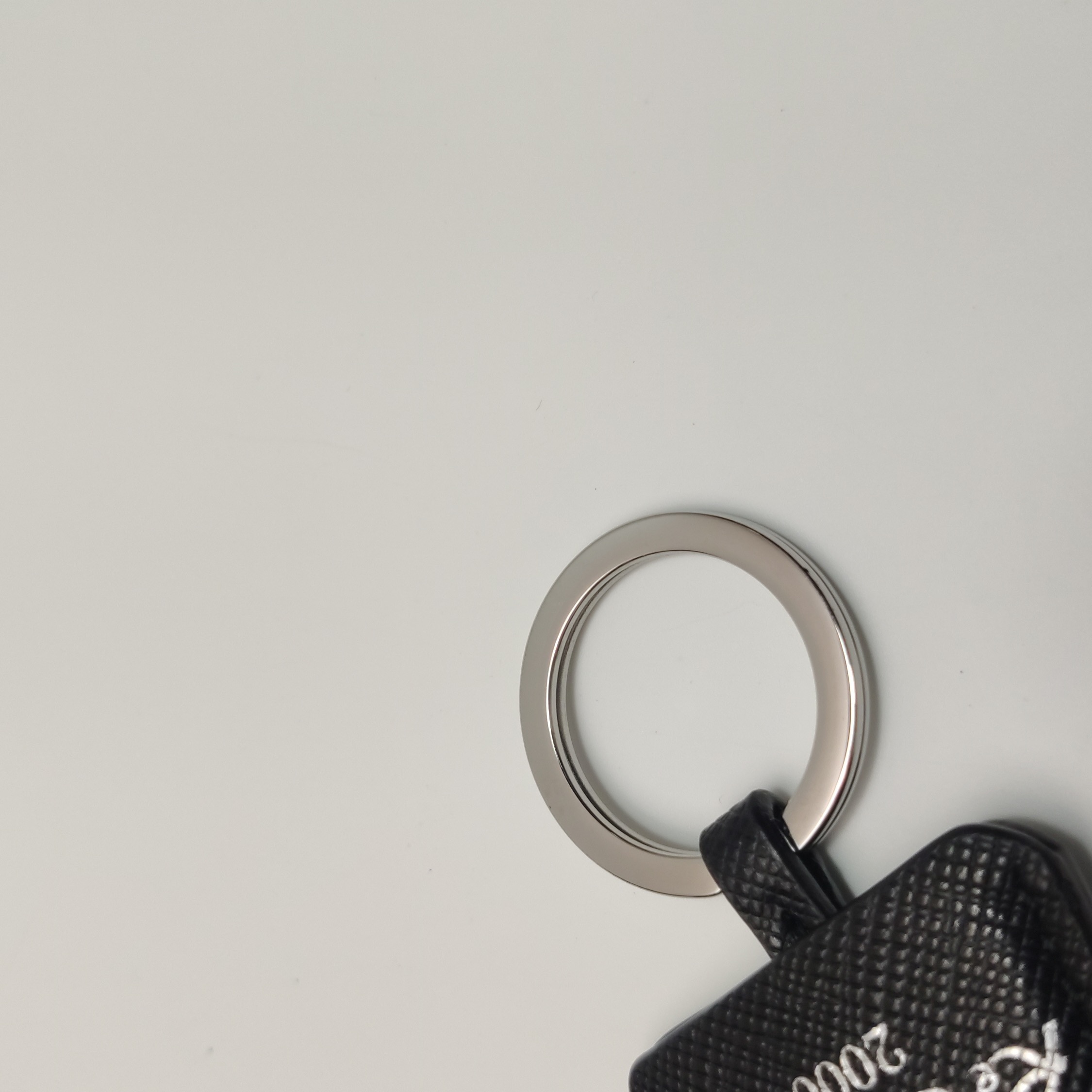 Prada Re-Edition 2000 Hobo Tessuto Mini — photo 12 of 13