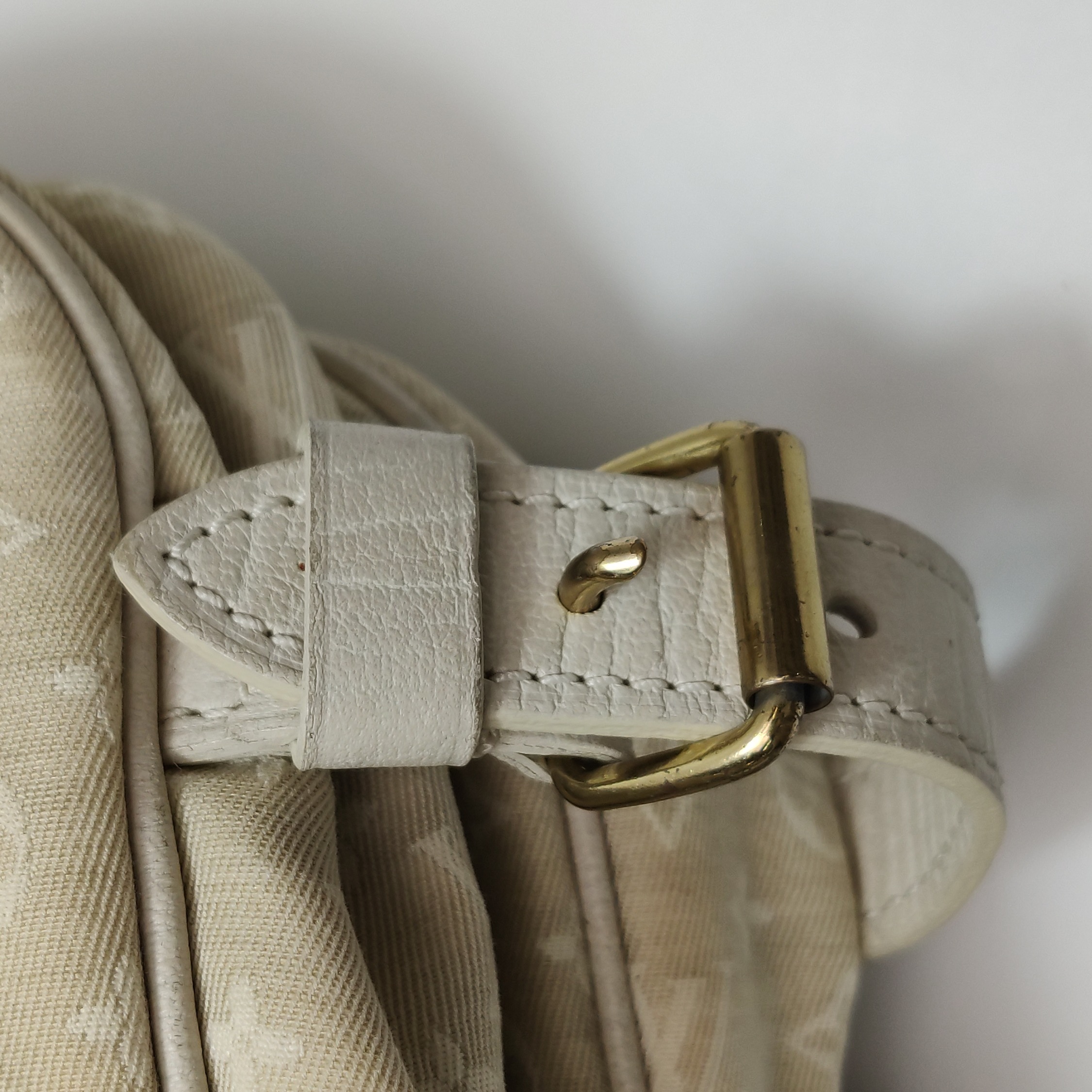 Louis Vuitton(LV) Saumur Handbag Mini Lin 30 — photo 16 of 25