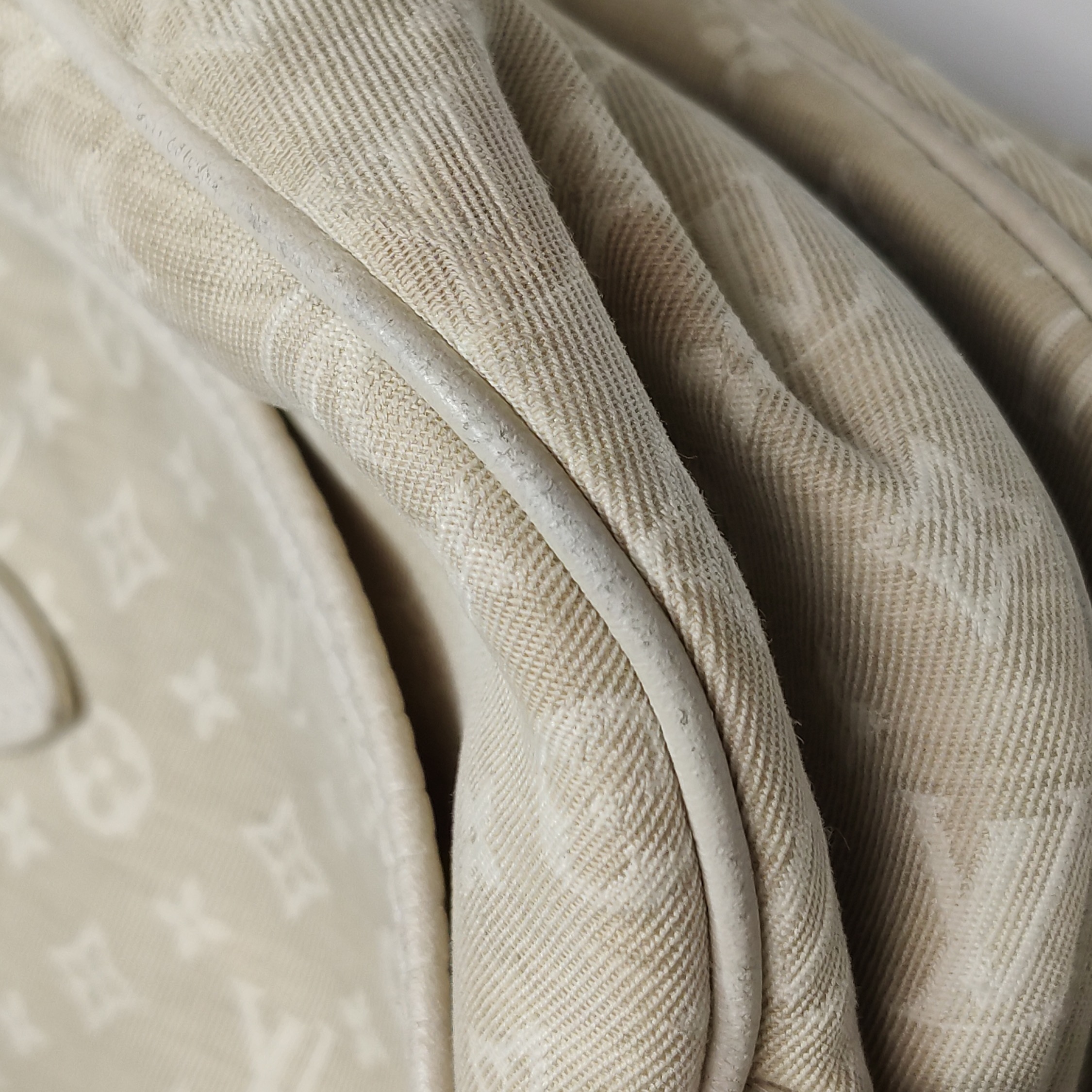 Louis Vuitton(LV) Saumur Handbag Mini Lin 30 — photo 17 of 25