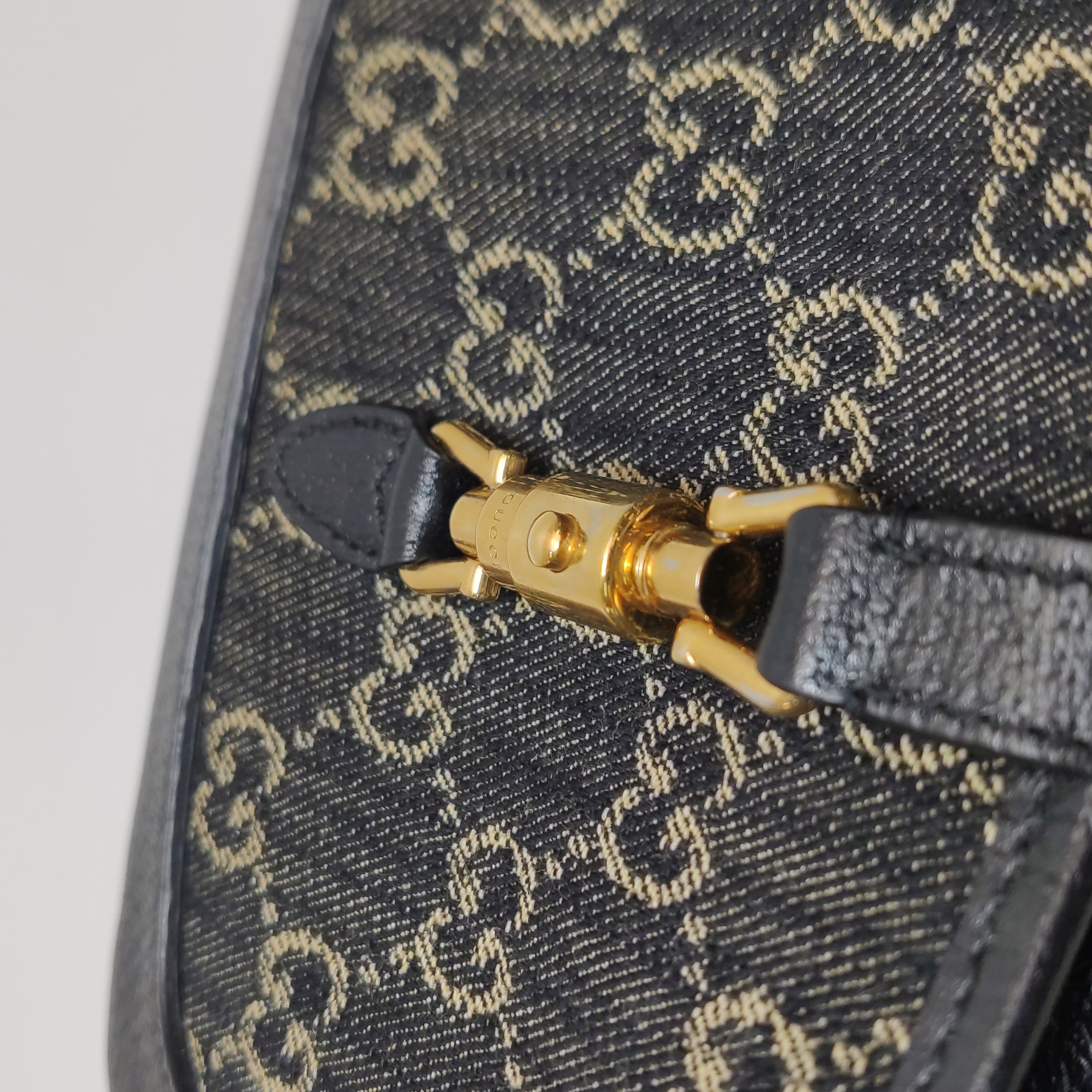 Gucci Jackie 1961 Hobo GG Denim Mini — photo 12 of 25