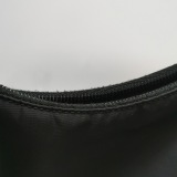 Prada Re-Edition 2000 Hobo Tessuto Mini — thumbnail 10