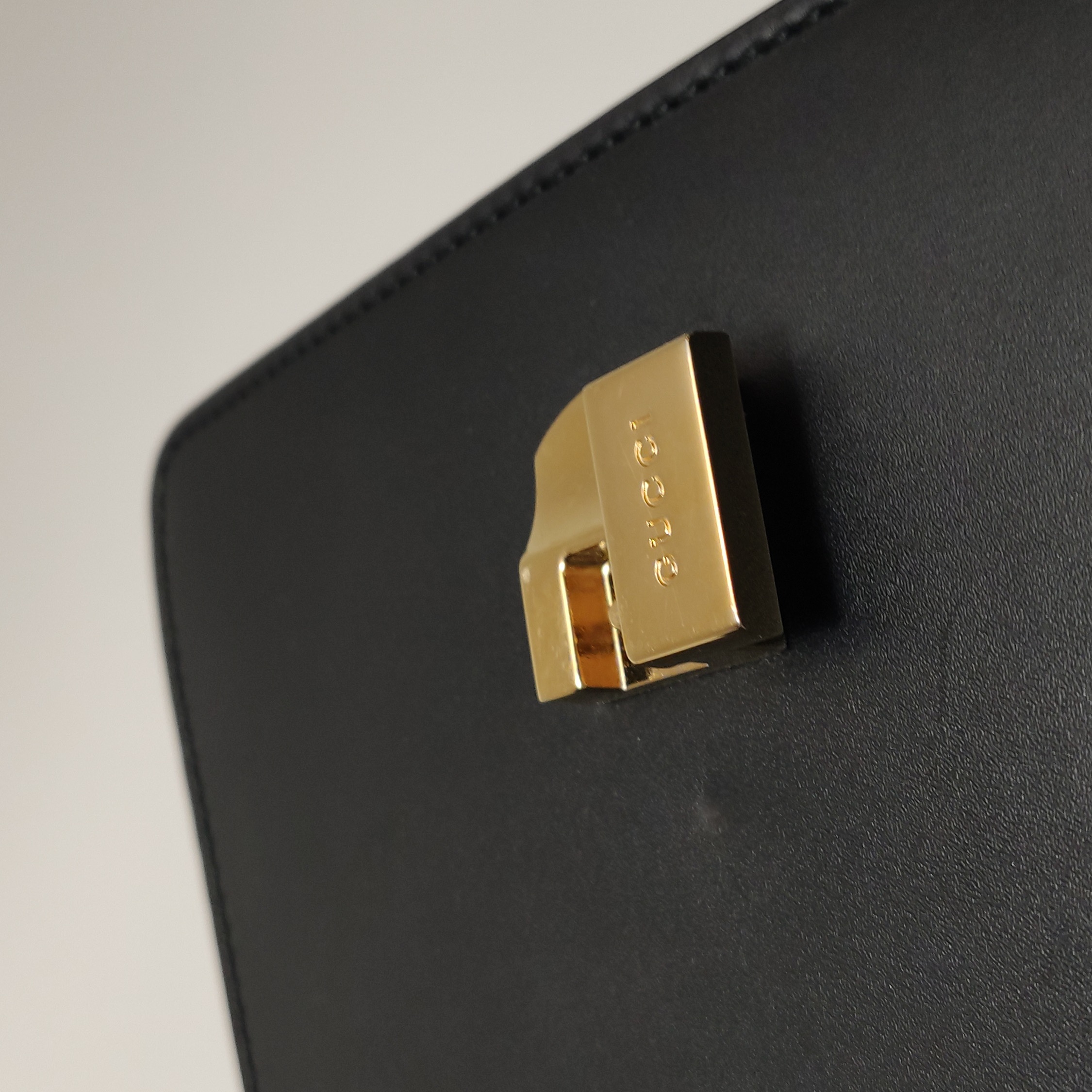  Gucci Sylvie Top Handle Bag Leather Mini — photo 11 of 17