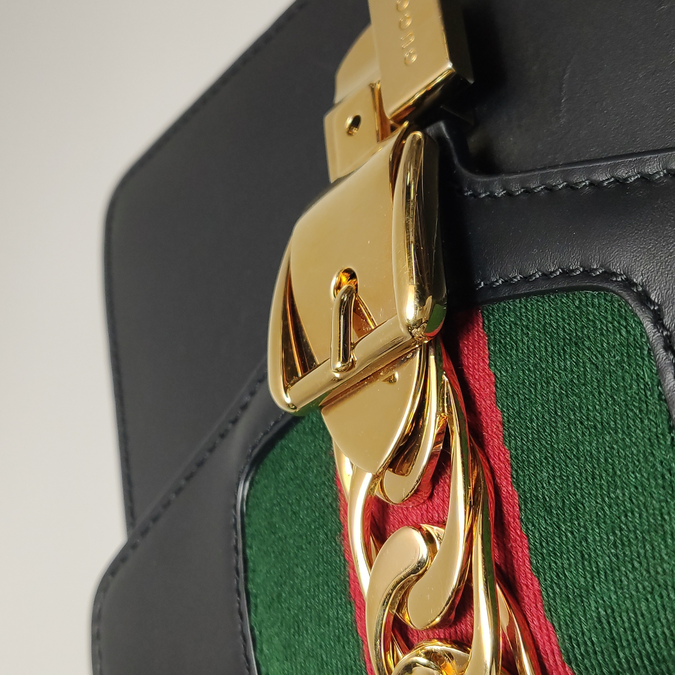  Gucci Sylvie Top Handle Bag Leather Mini — photo 9 of 17