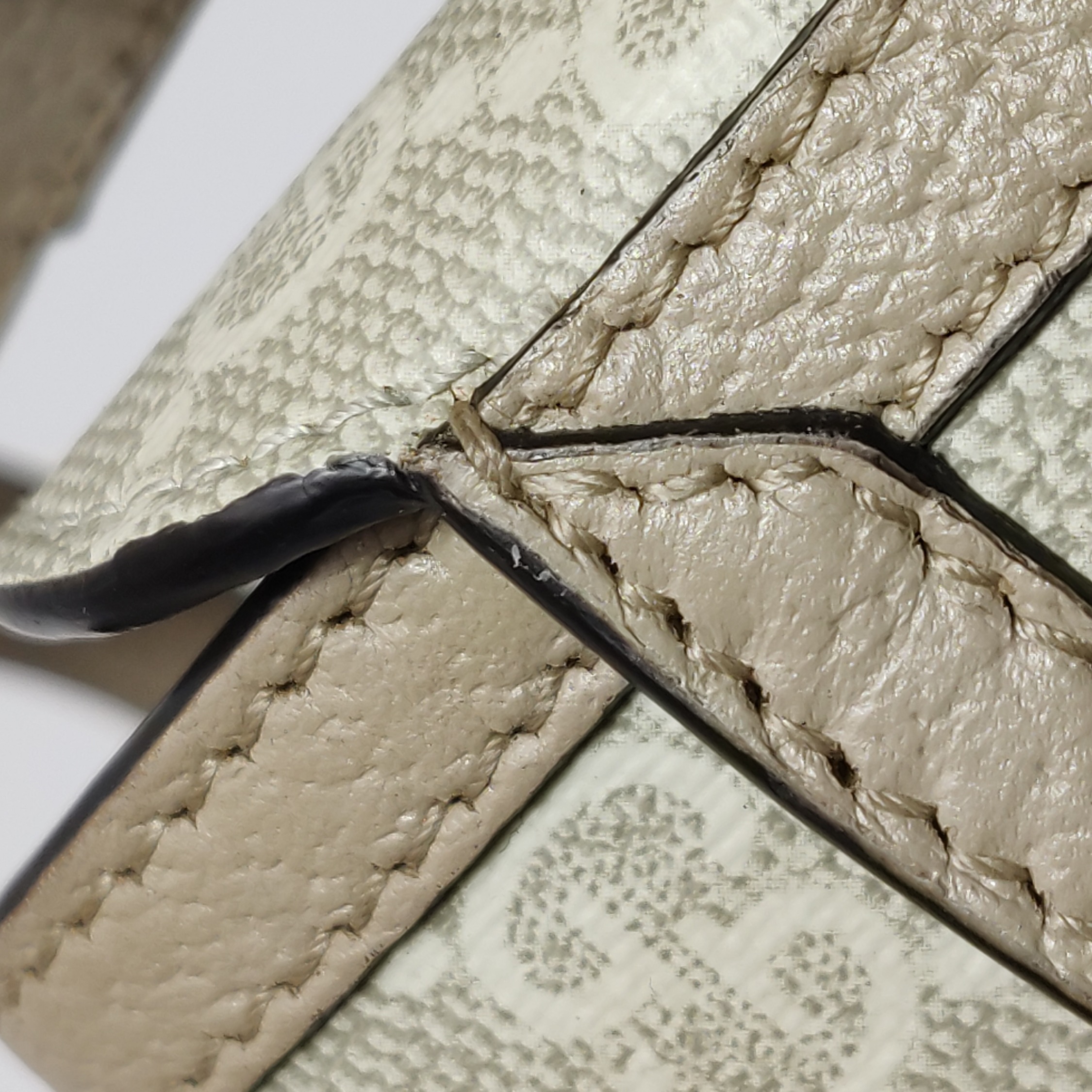 Gucci Horsebit 1955 Flap Crossbody Bag GG Coated Canvas Mini — photo 16 of 22