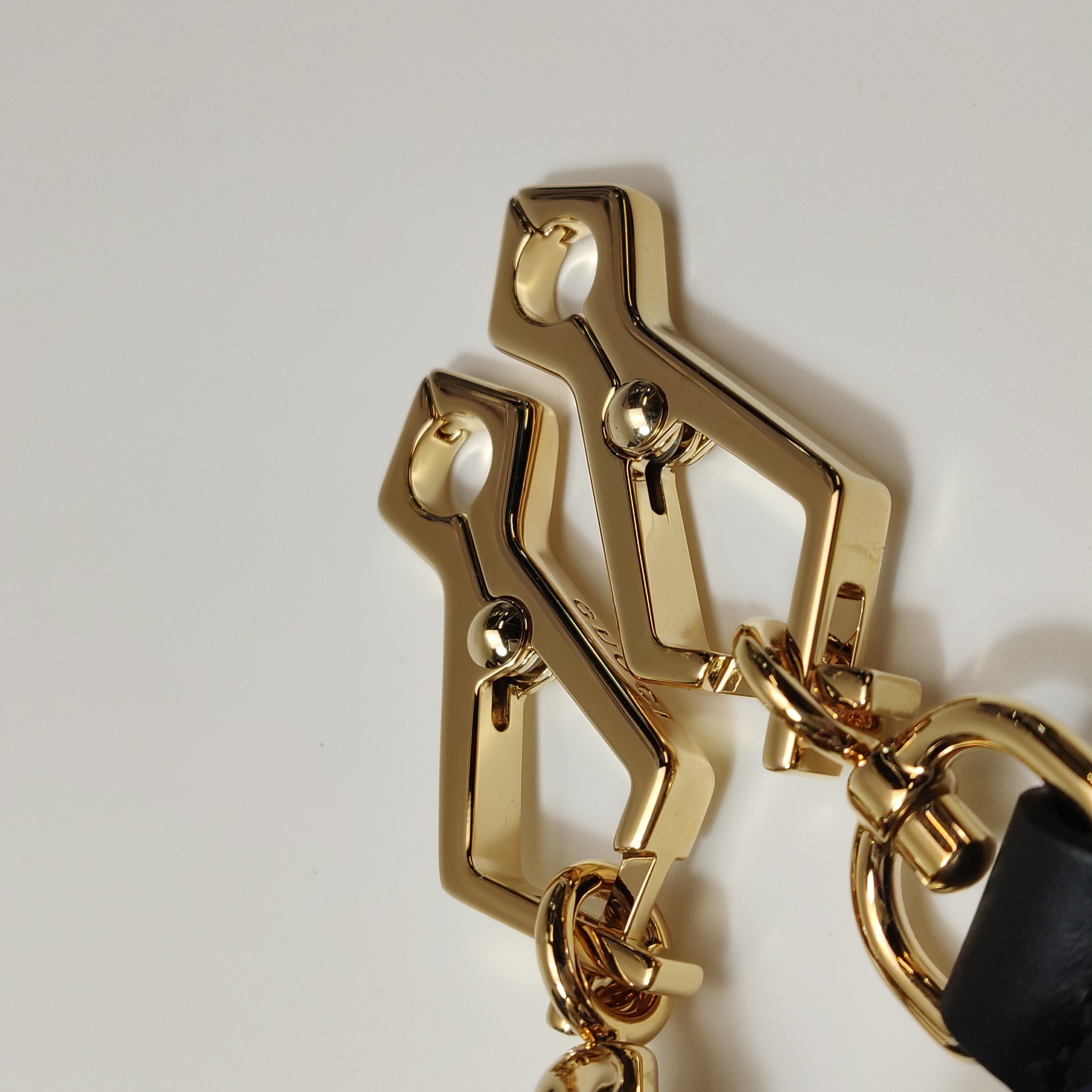  Gucci Sylvie Top Handle Bag Leather Mini — photo 17 of 17