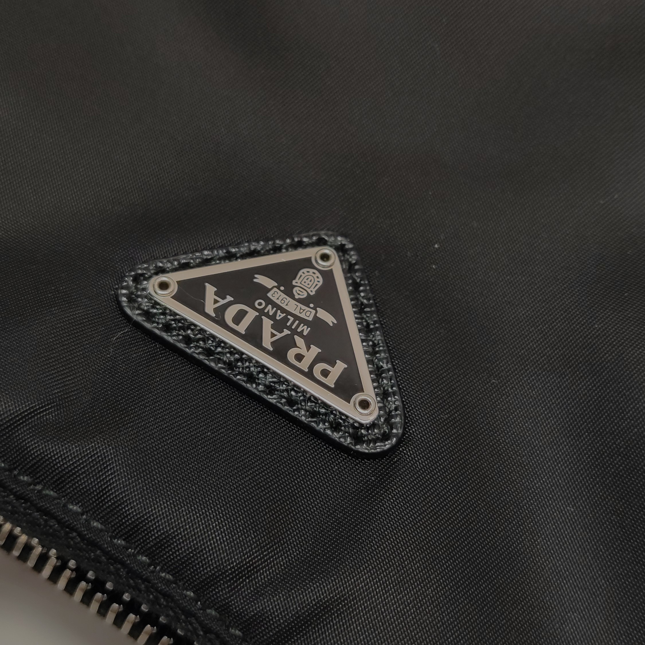 Prada Re-Edition 2005 Hobo Tessuto with Saffiano Leather Mini — photo 9 of 15
