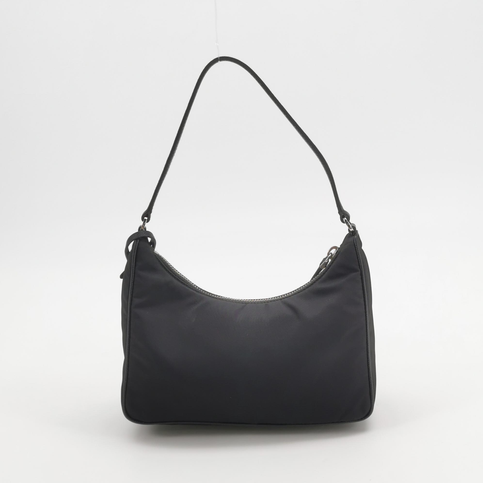 Prada Re-Edition 2005 Hobo Tessuto with Saffiano Leather Mini — photo 3 of 15