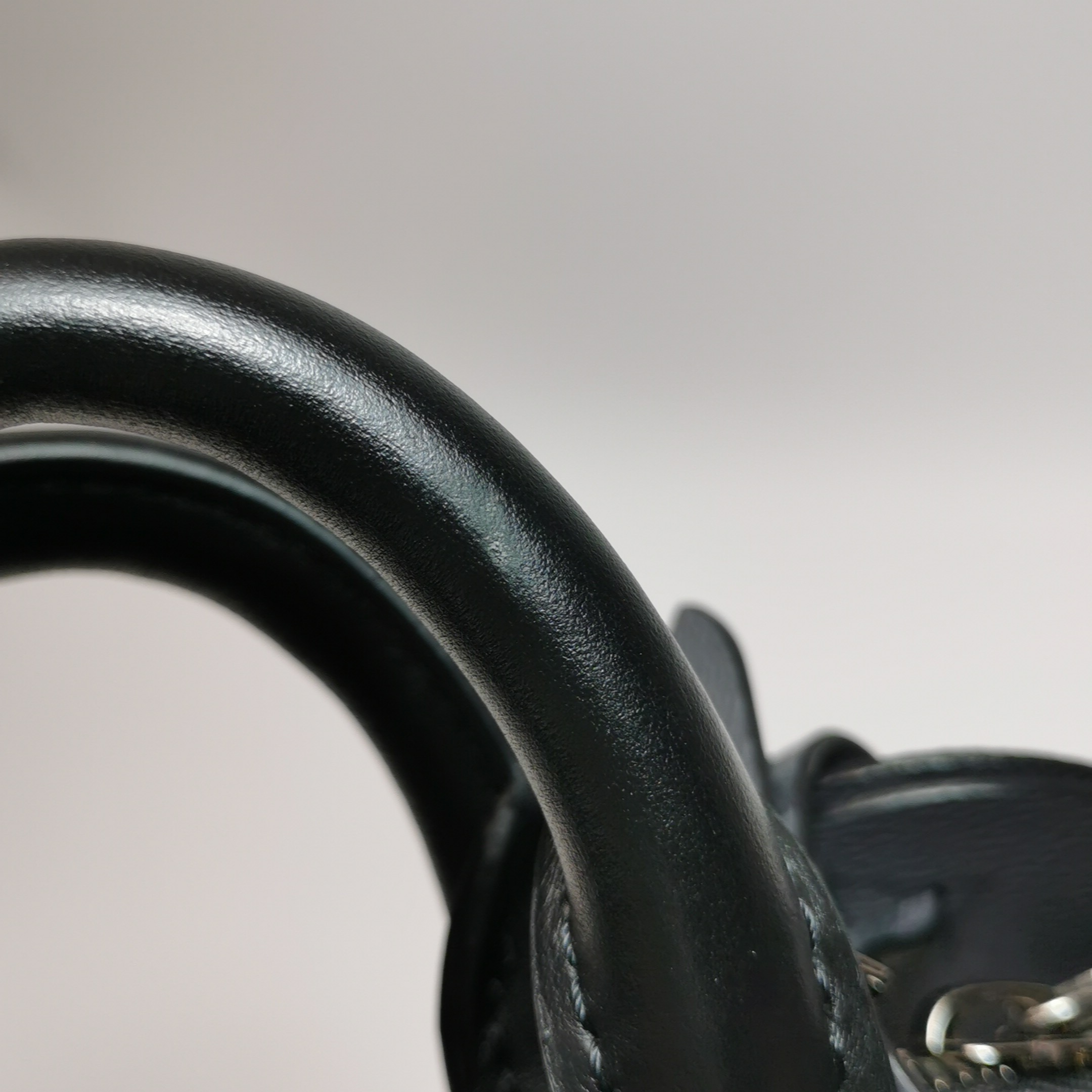 Louis Vuitton(LV) Keepall Bandouliere Bag Reverse Monogram Eclipse Canvas 25 — photo 17 of 18