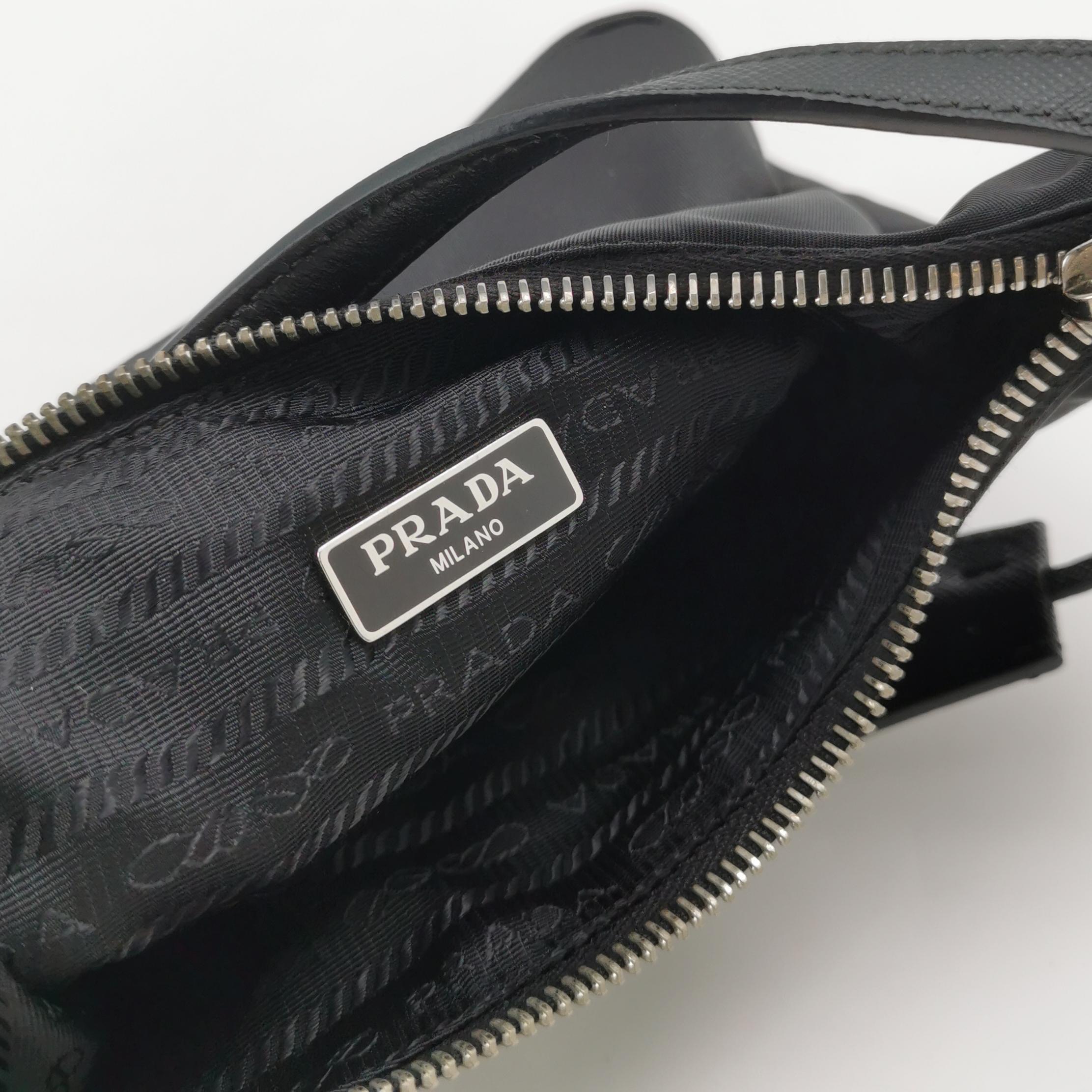 Prada Re-Edition 2005 Hobo Tessuto with Saffiano Leather Mini — photo 8 of 15