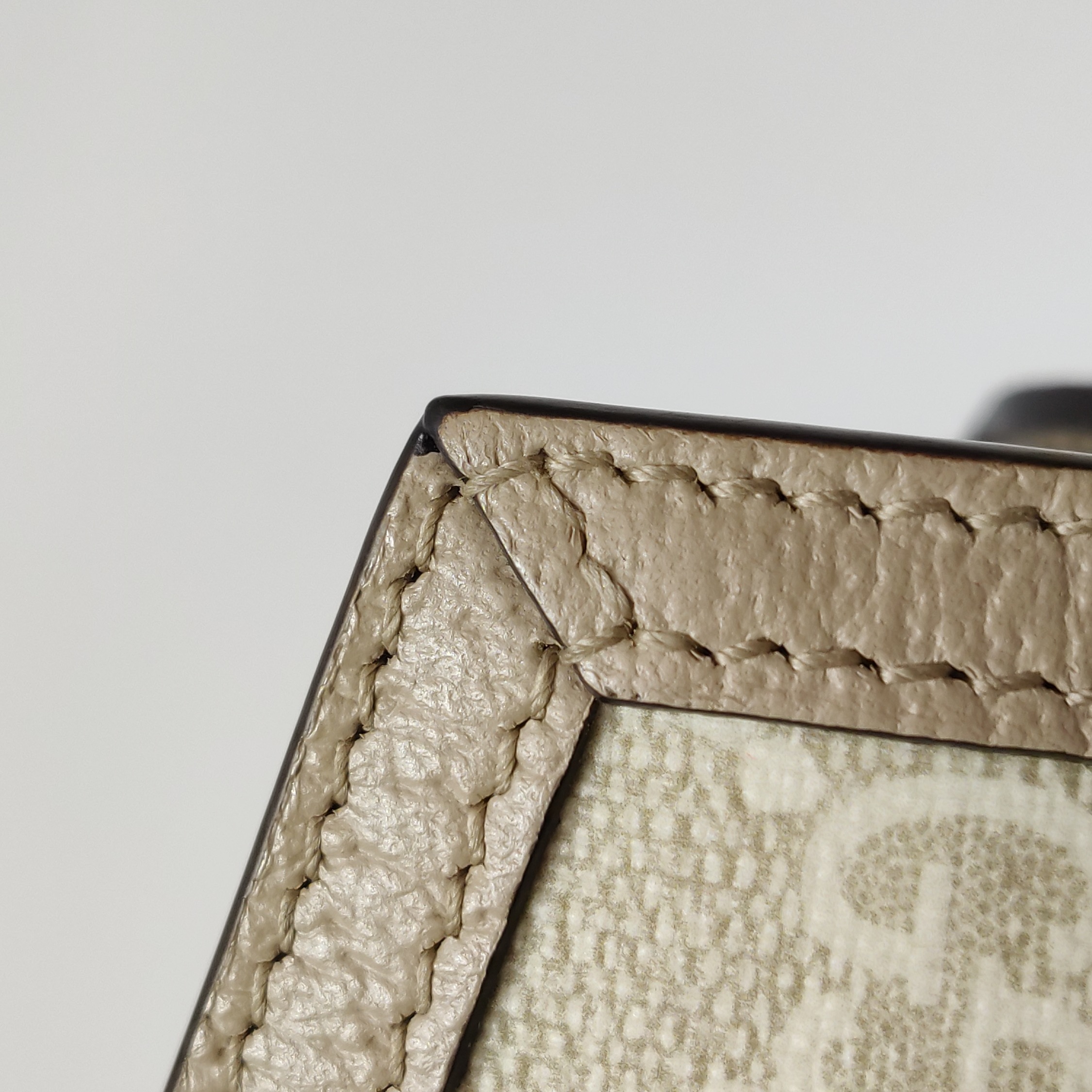 Gucci Horsebit 1955 Flap Crossbody Bag GG Coated Canvas Mini — photo 13 of 15