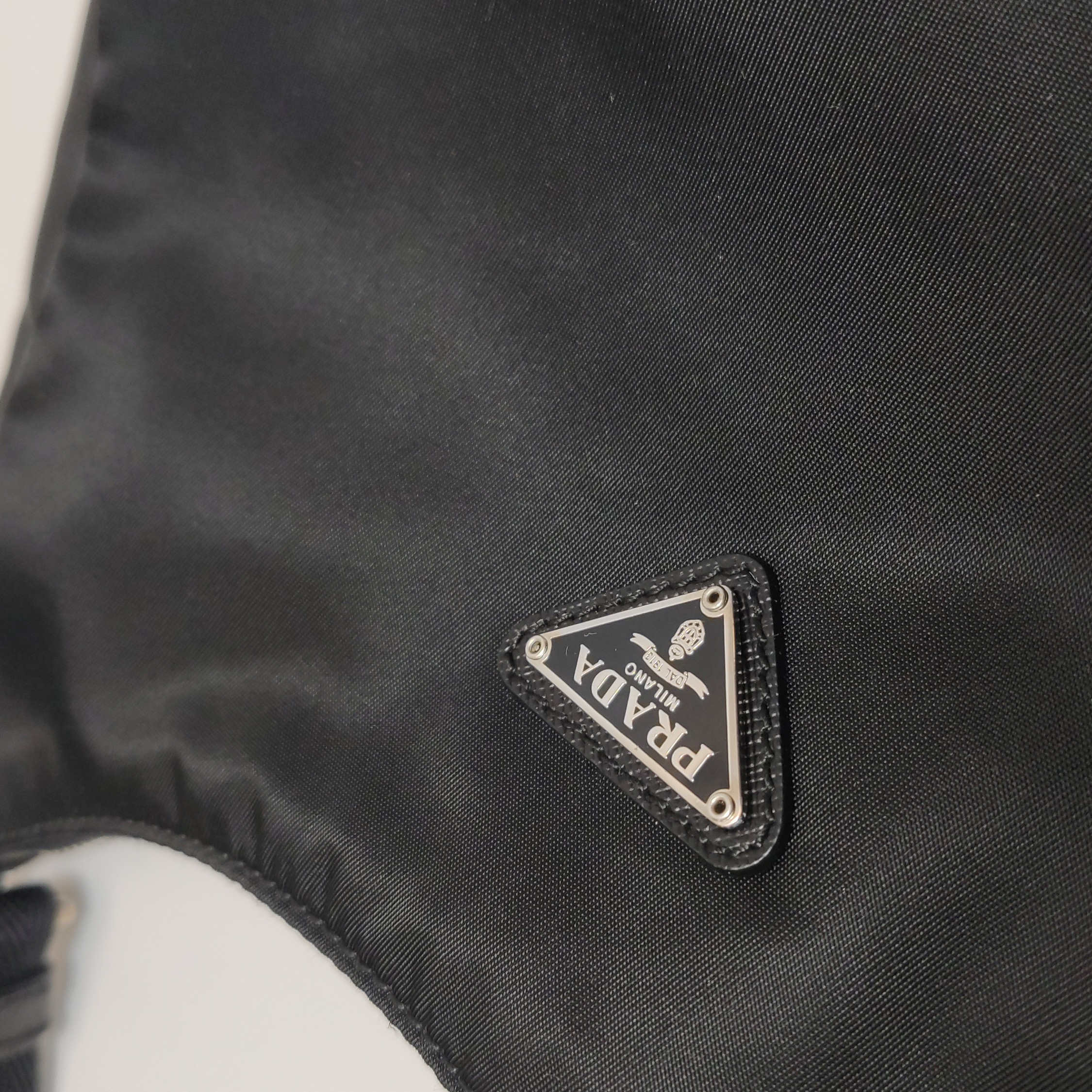 Prada Re-Edition 2005 Hobo Tessuto with Saffiano Leather Mini — photo 9 of 15