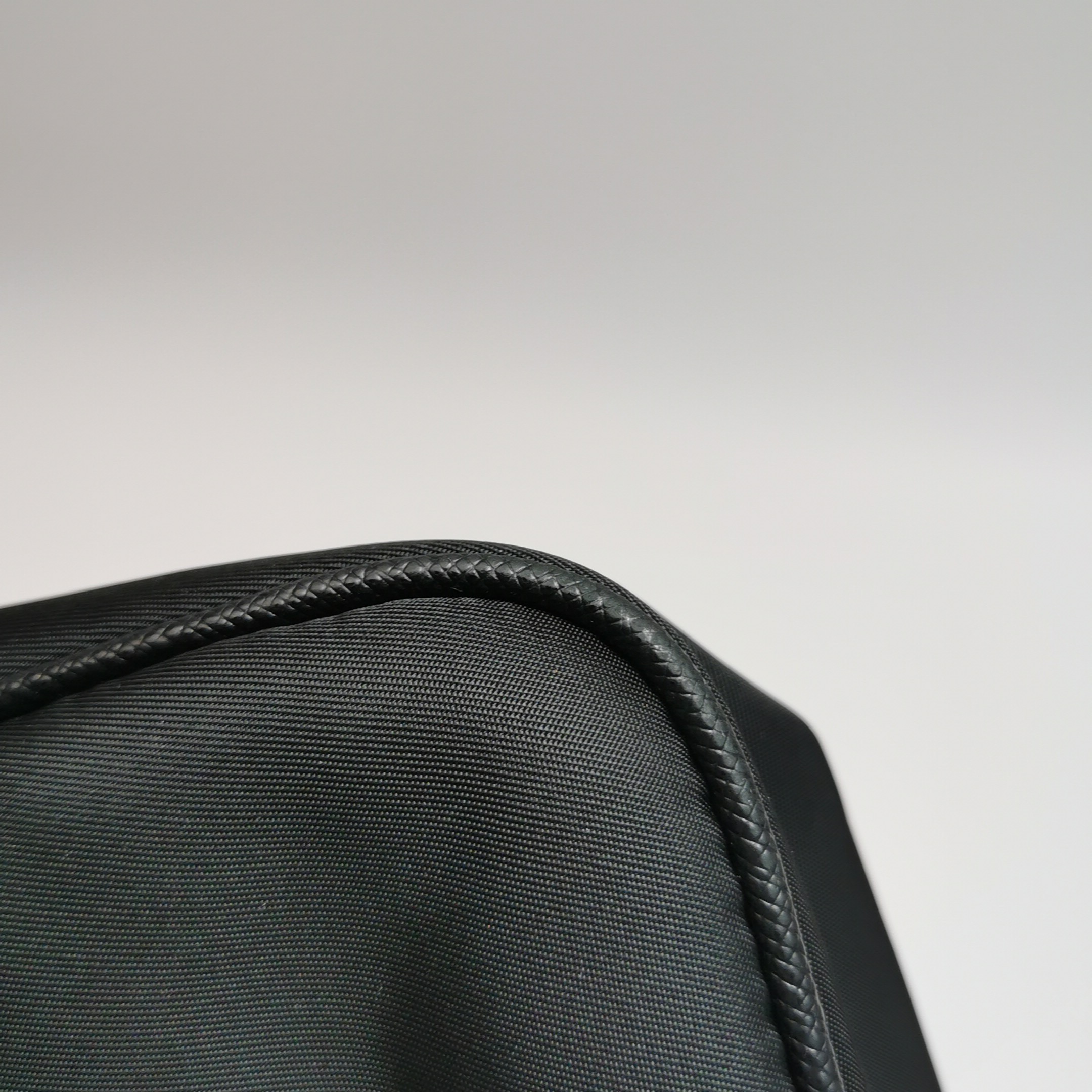 Prada Re-Edition 2005 Shoulder Bag Tessuto Small — photo 14 of 15