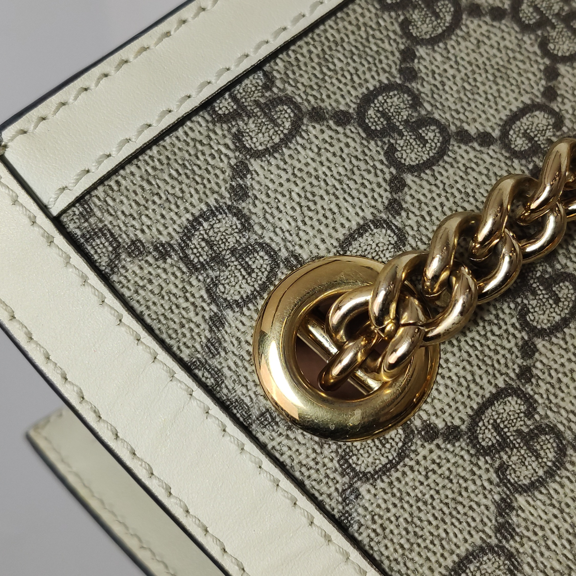 Gucci Padlock Chain Tote GG Coated Canvas with Leather Small — photo 14 of 24