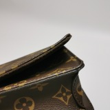 Louis Vuitton(LV) Lily Wallet on Chain Monogram Canvas — thumbnail 13