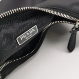 Prada Re-Edition 2005 Shoulder Bag Tessuto Small — thumbnail 8