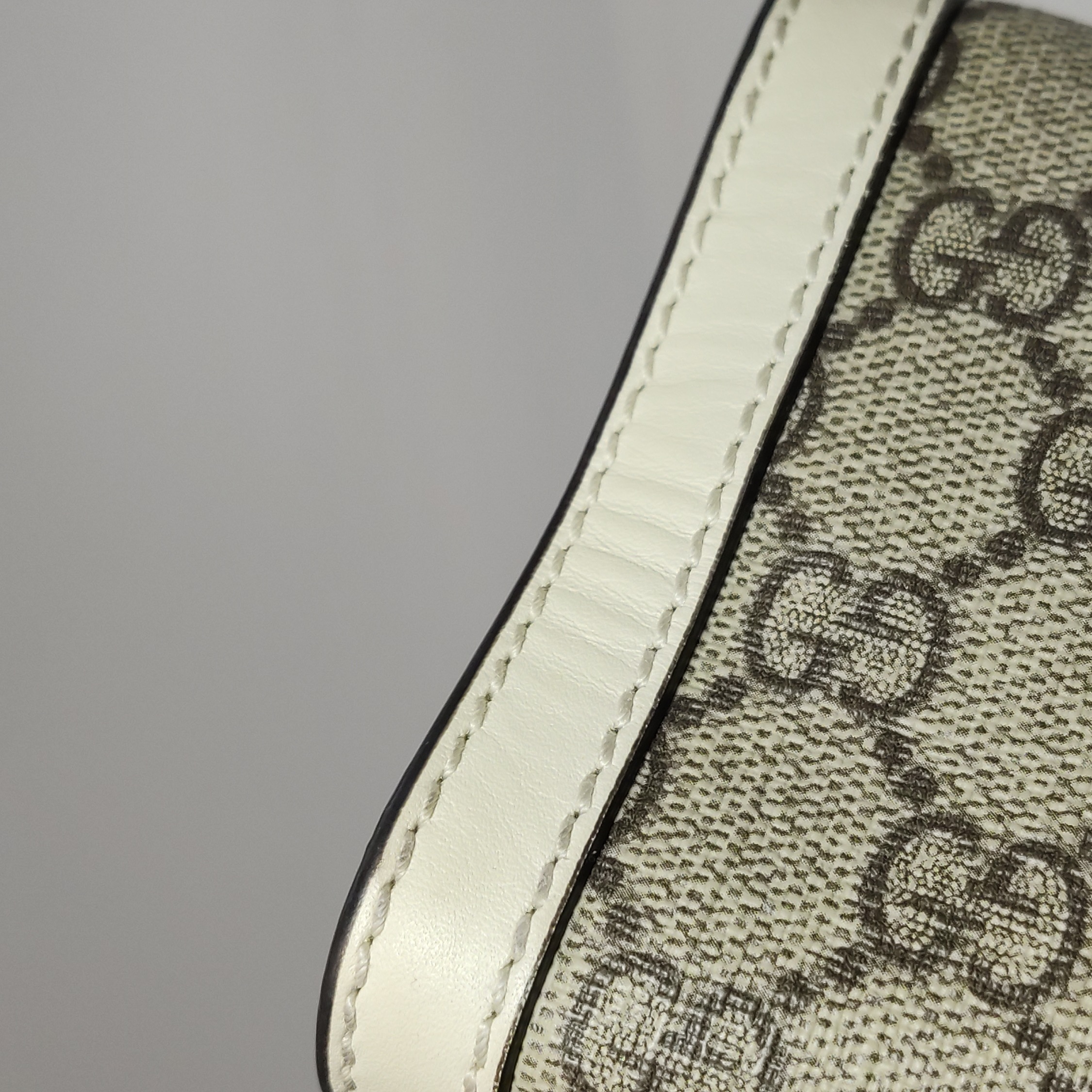 Gucci Padlock Chain Tote GG Coated Canvas with Leather Small — photo 16 of 24