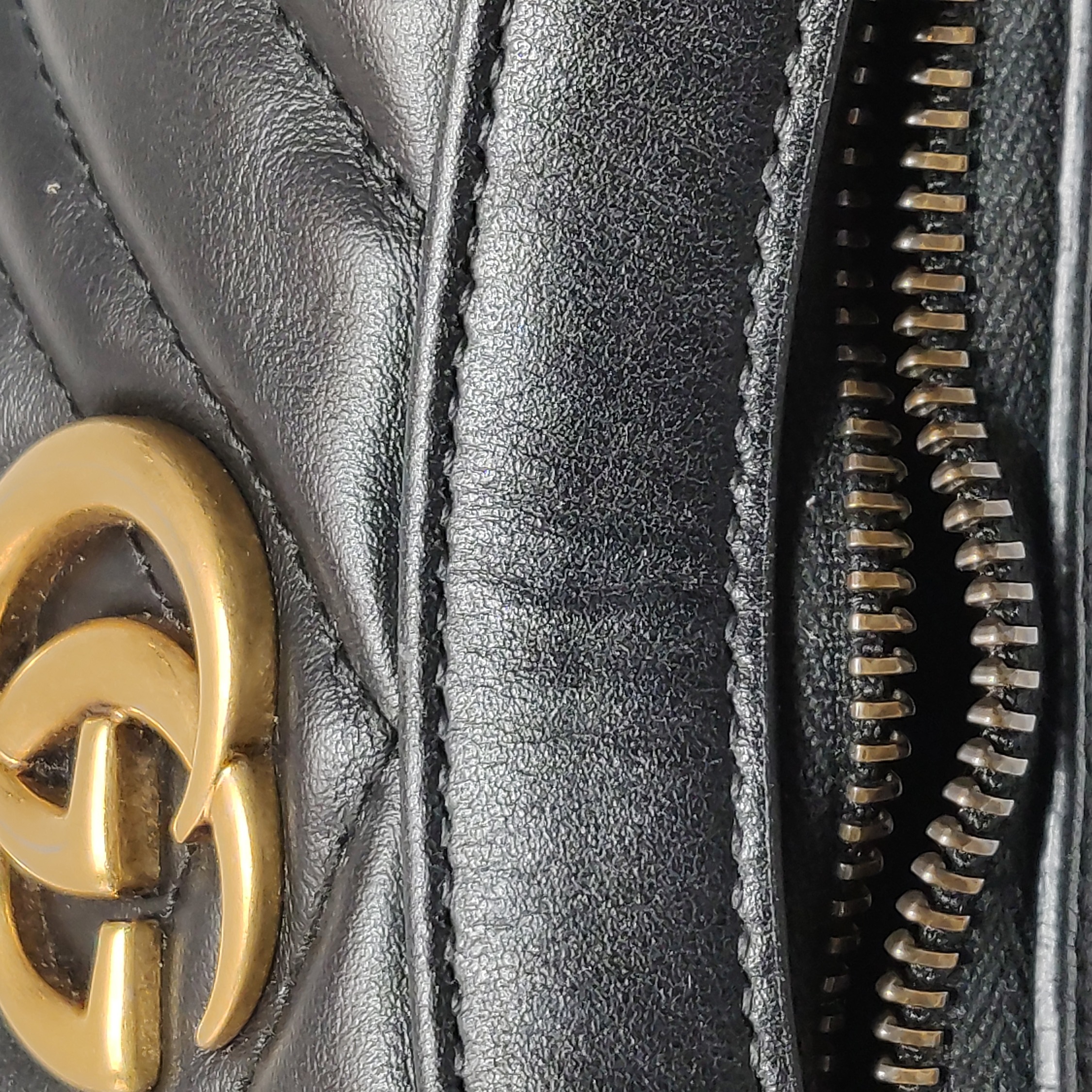 Gucci GG Marmont Half Moon Hobo Matelasse Leather Small — photo 13 of 21
