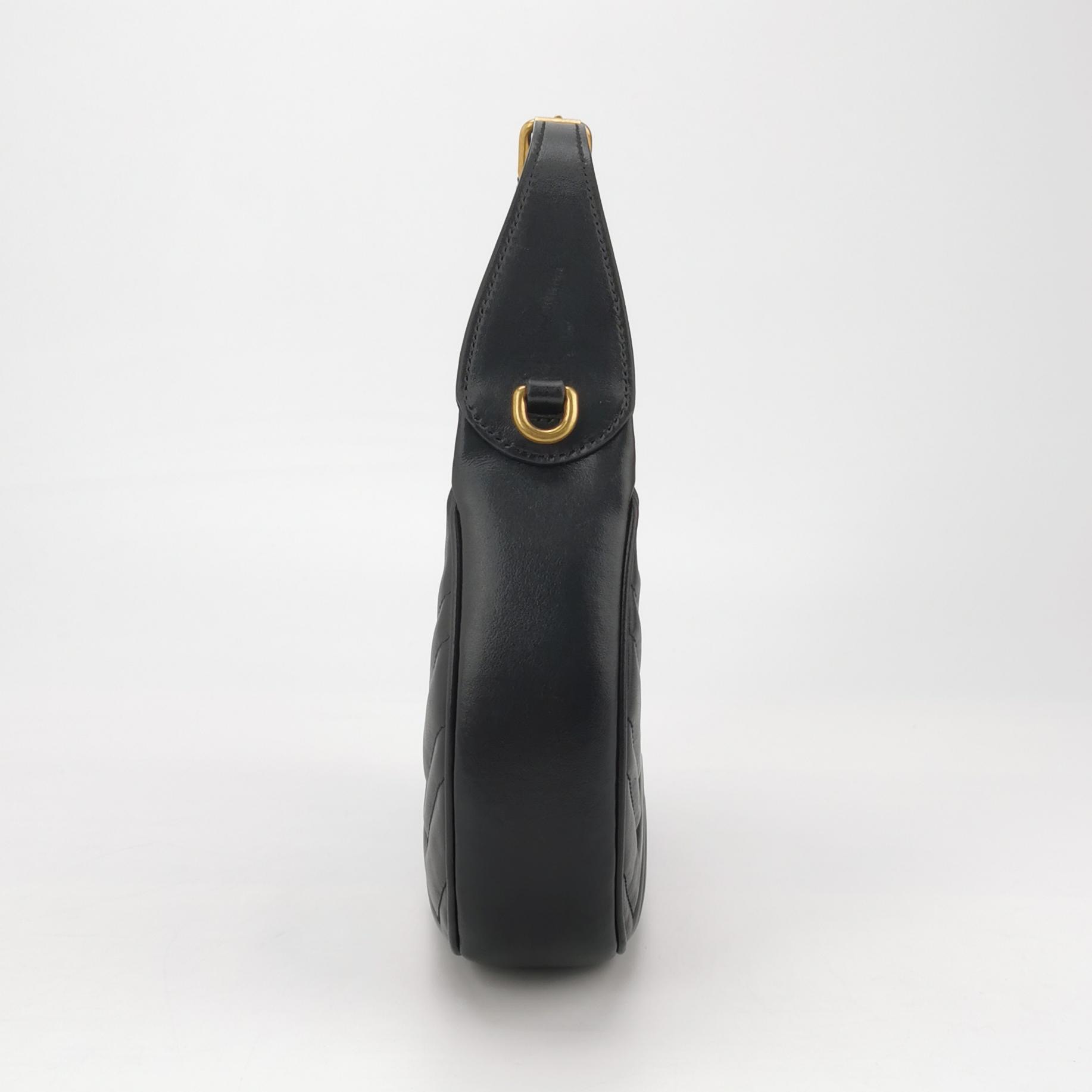 Gucci GG Marmont Half Moon Hobo Matelasse Leather Small — photo 4 of 13