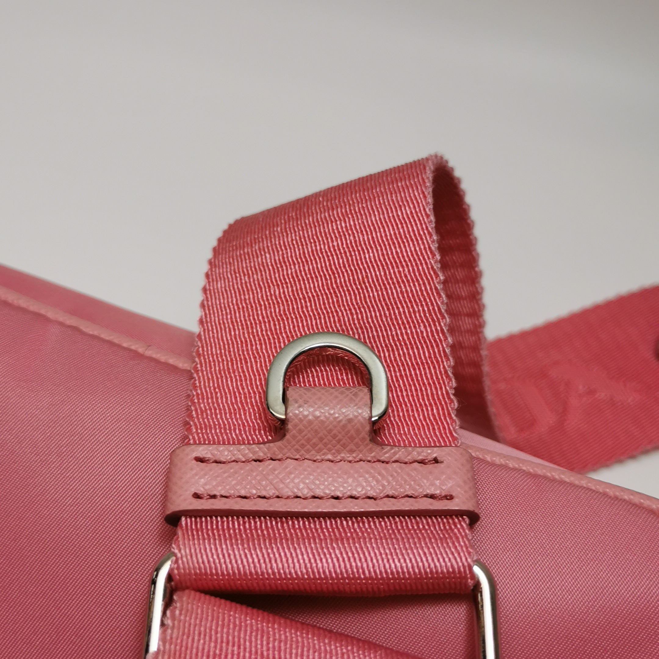 Prada Re-Edition 2005 Shoulder Bag Tessuto Small — photo 10 of 15