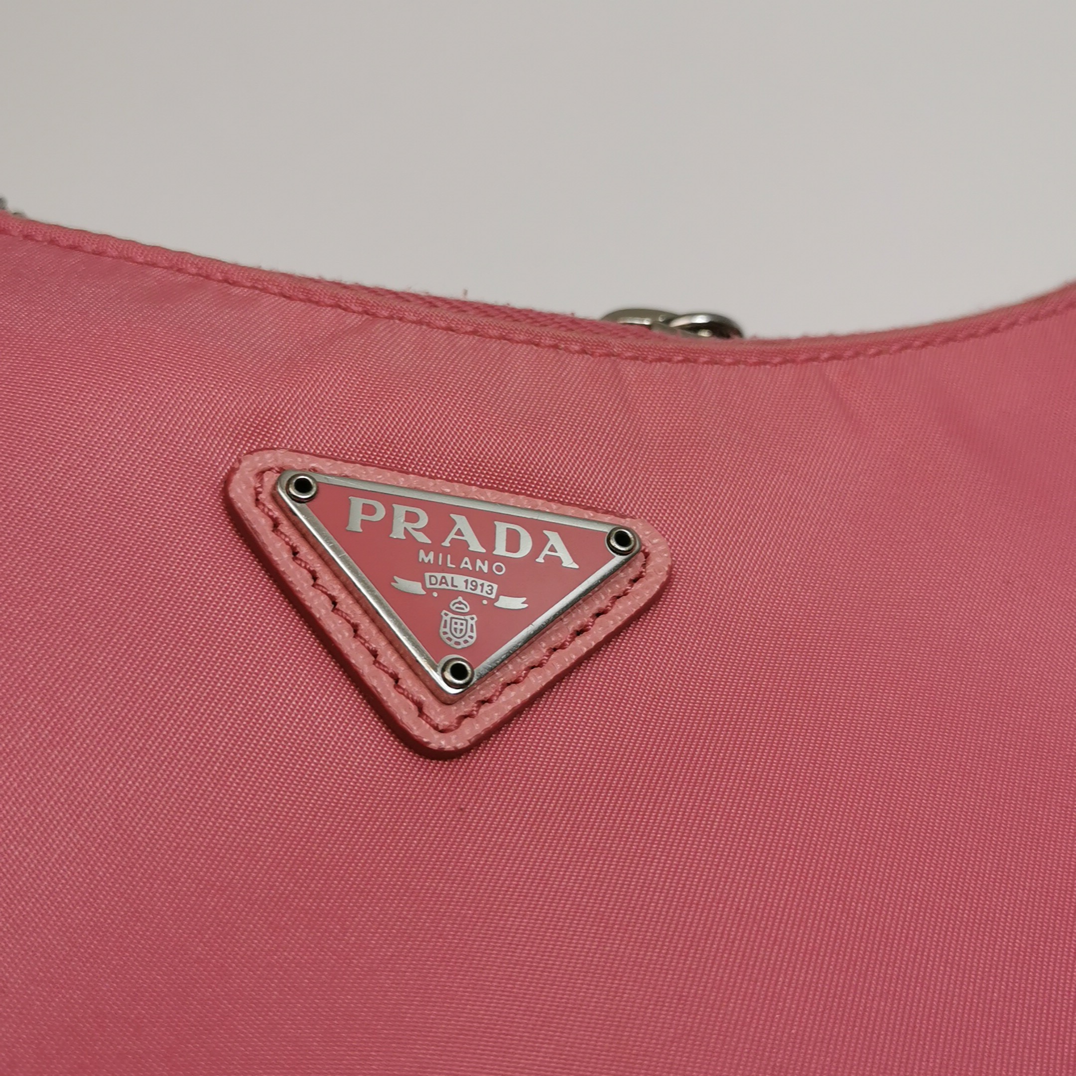 Prada Re-Edition 2005 Shoulder Bag Tessuto Small — photo 9 of 15