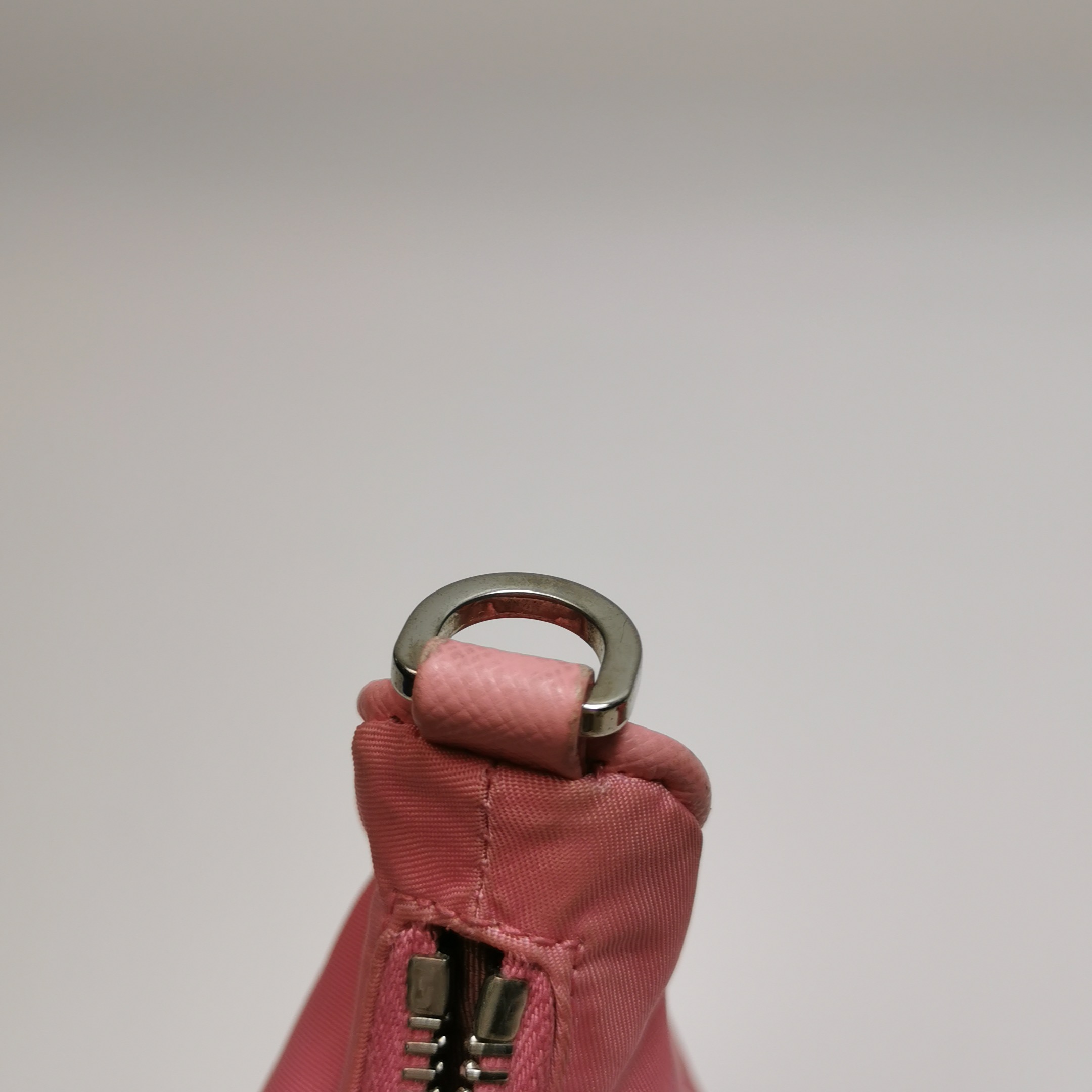 Prada Re-Edition 2005 Shoulder Bag Tessuto Small — photo 15 of 15