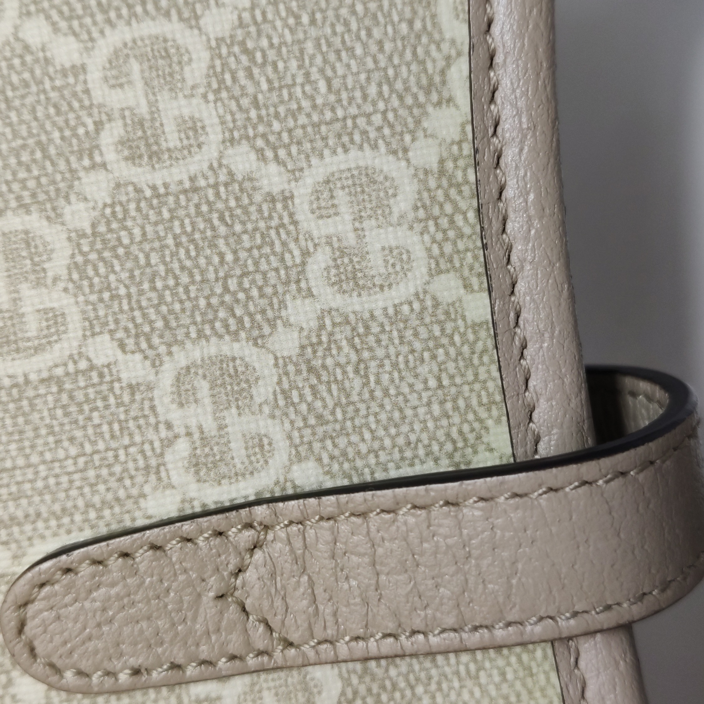Gucci Jackie 1961 Hobo GG Coated Canvas Mini — photo 16 of 18