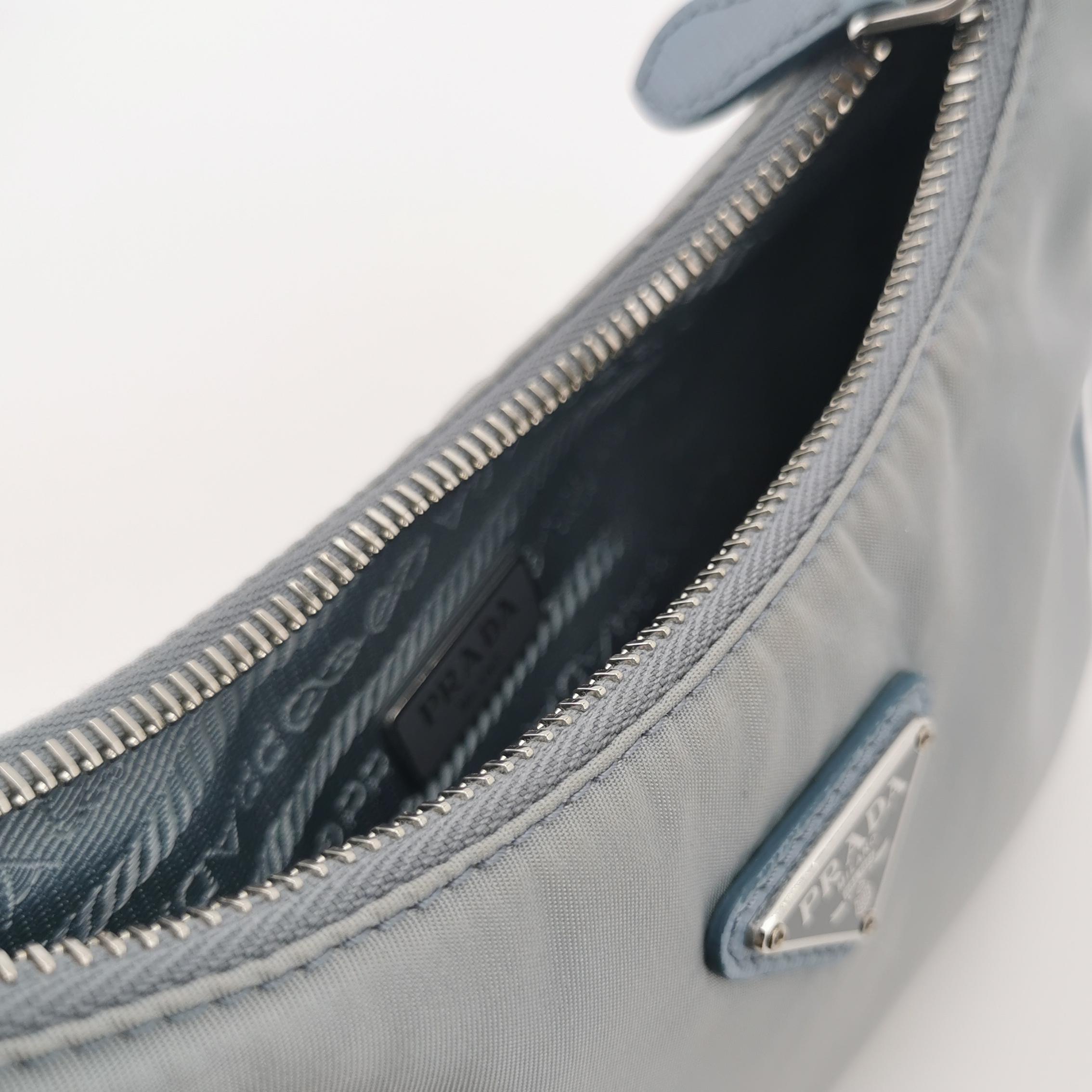 Prada Re-Edition 2005 Shoulder Bag Tessuto Small — photo 9 of 14