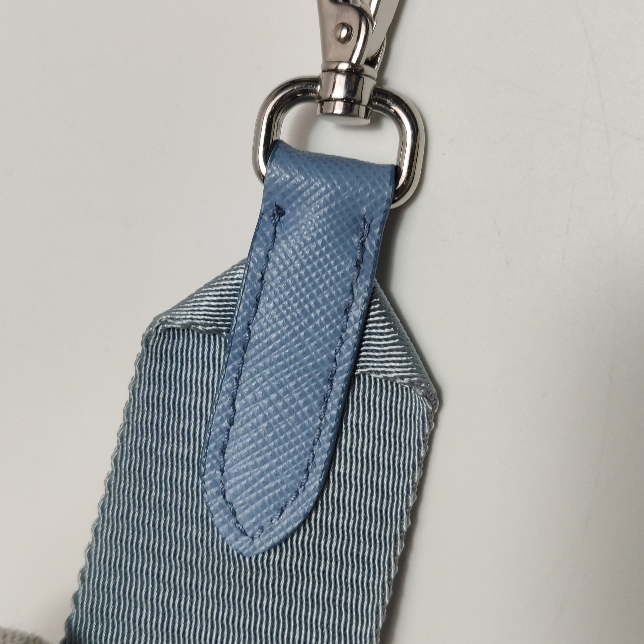 Prada Re-Edition 2005 Shoulder Bag Tessuto Small — photo 12 of 14
