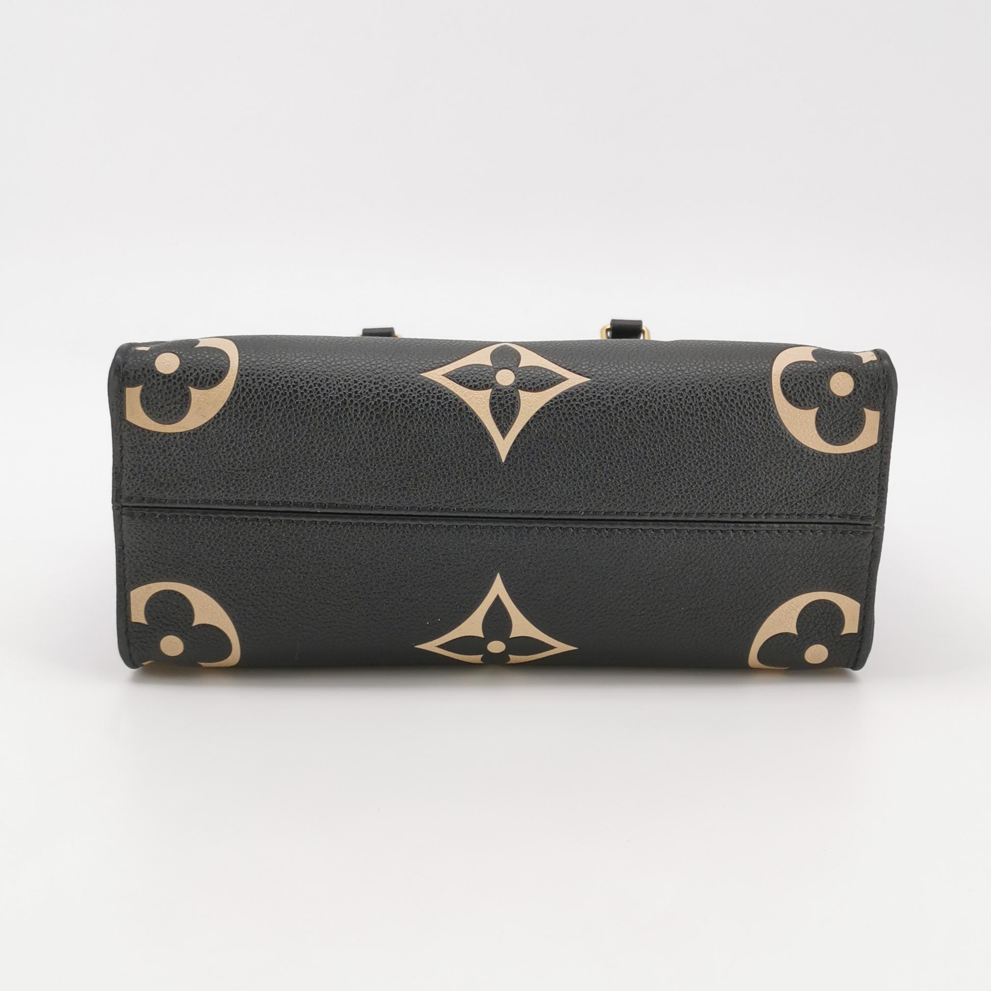 Louis Vuitton(LV) OnTheGo Tote Bicolor Monogram Empreinte Giant PM — photo 6 of 14