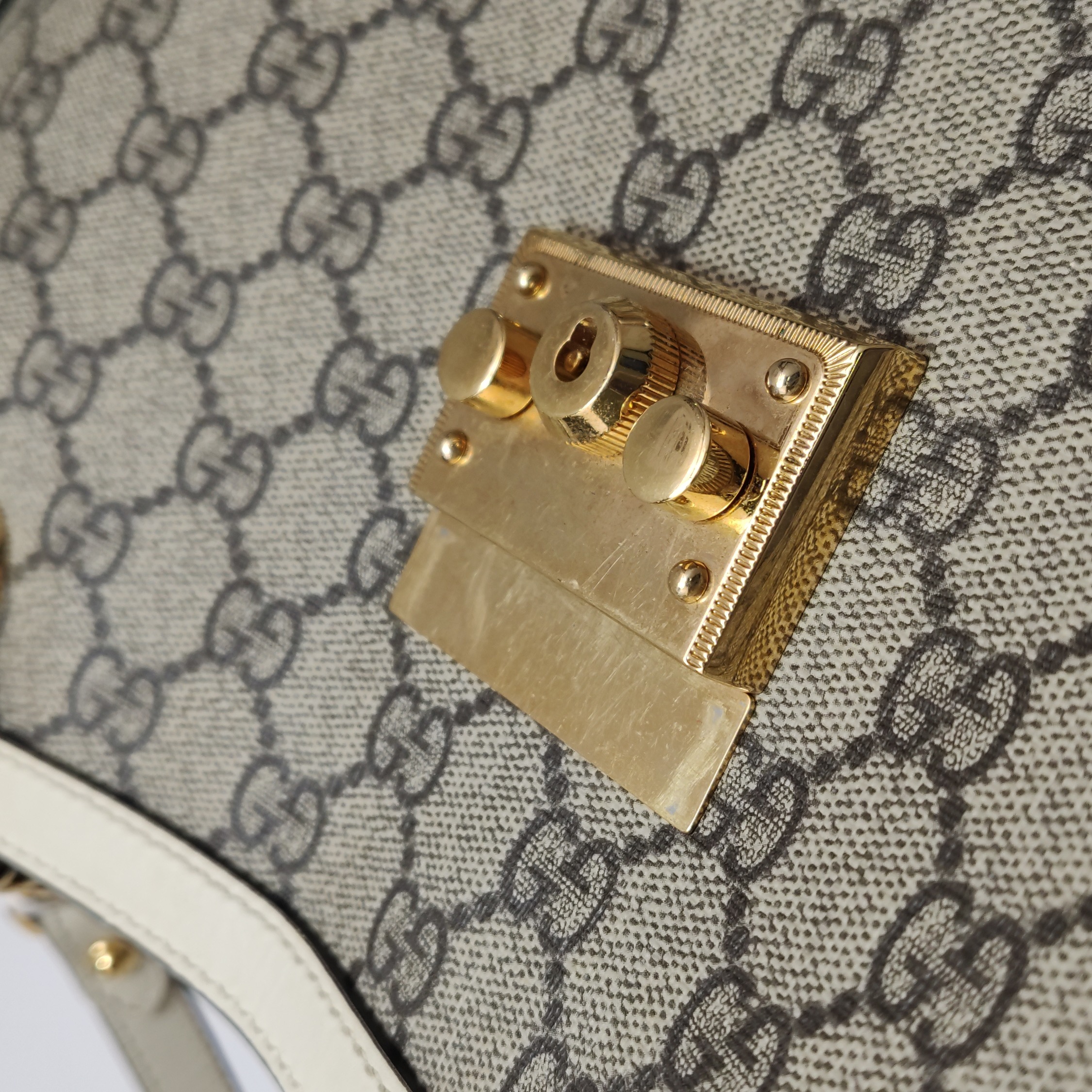 Gucci Padlock Chain Tote GG Coated Canvas with Leather Medium — photo 12 of 25