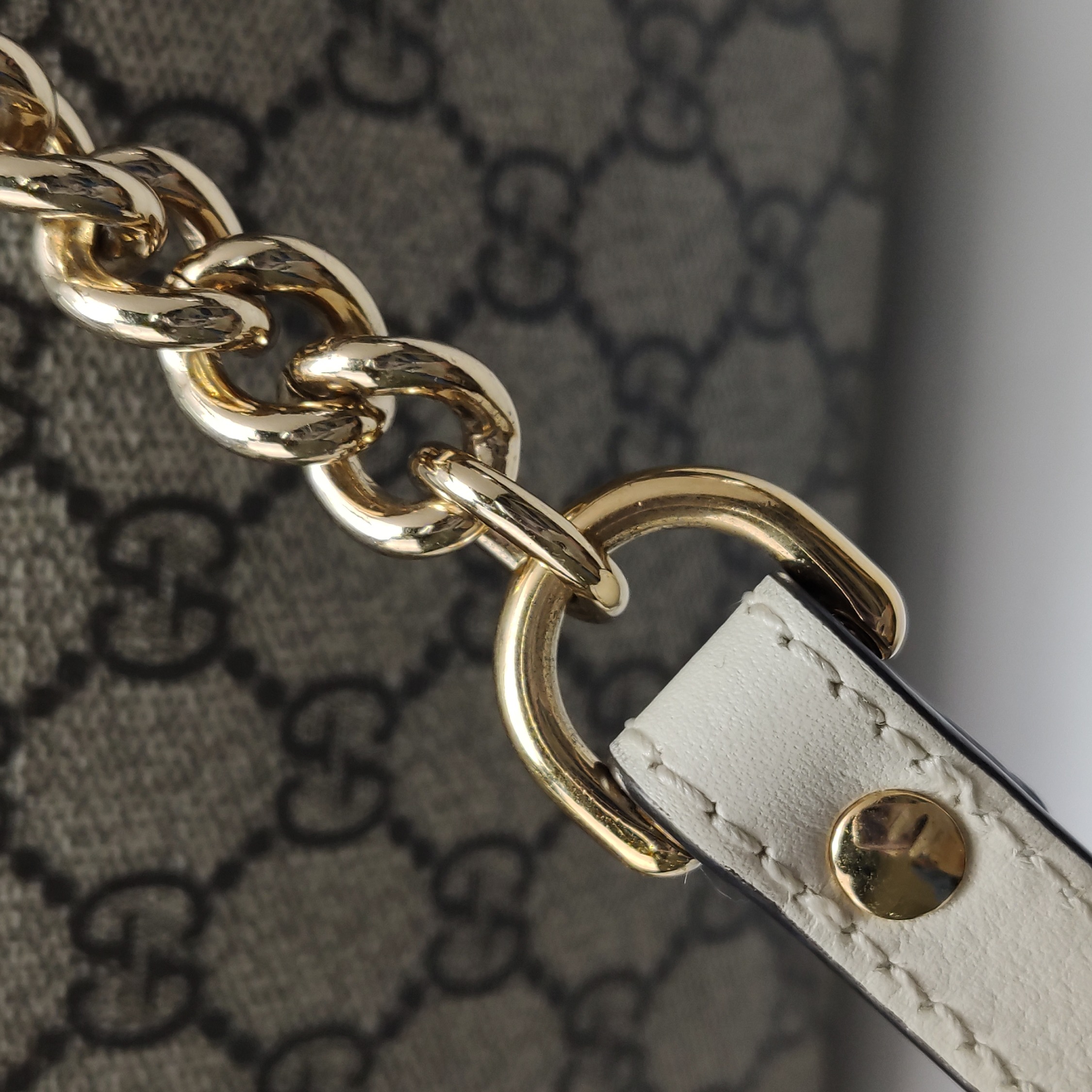 Gucci Padlock Chain Tote GG Coated Canvas with Leather Medium — photo 14 of 25
