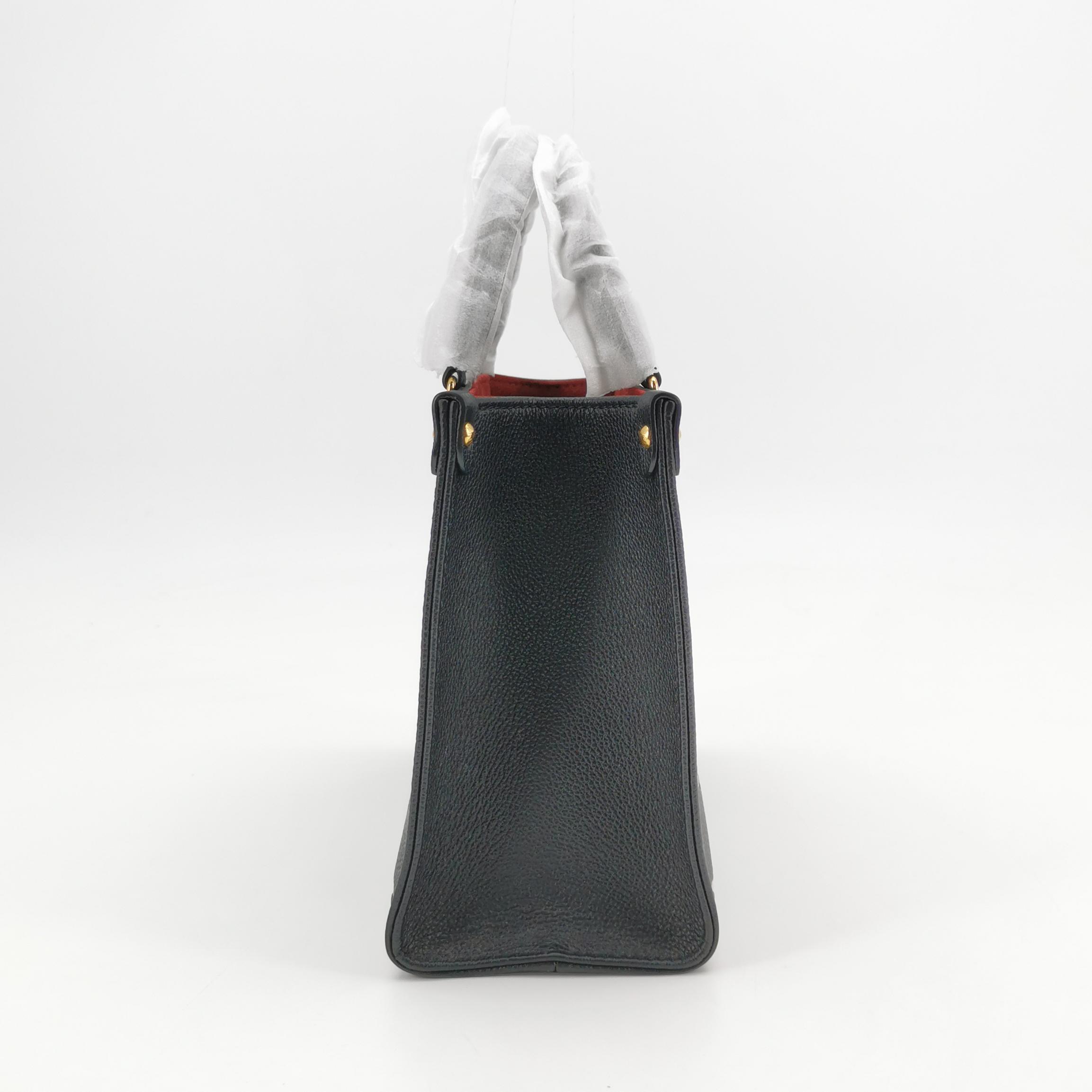 Louis Vuitton(LV) OnTheGo Tote Bicolor Monogram Empreinte Giant PM — photo 4 of 14