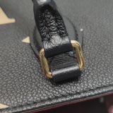 Louis Vuitton(LV) OnTheGo Tote Bicolor Monogram Empreinte Giant PM — thumbnail 11