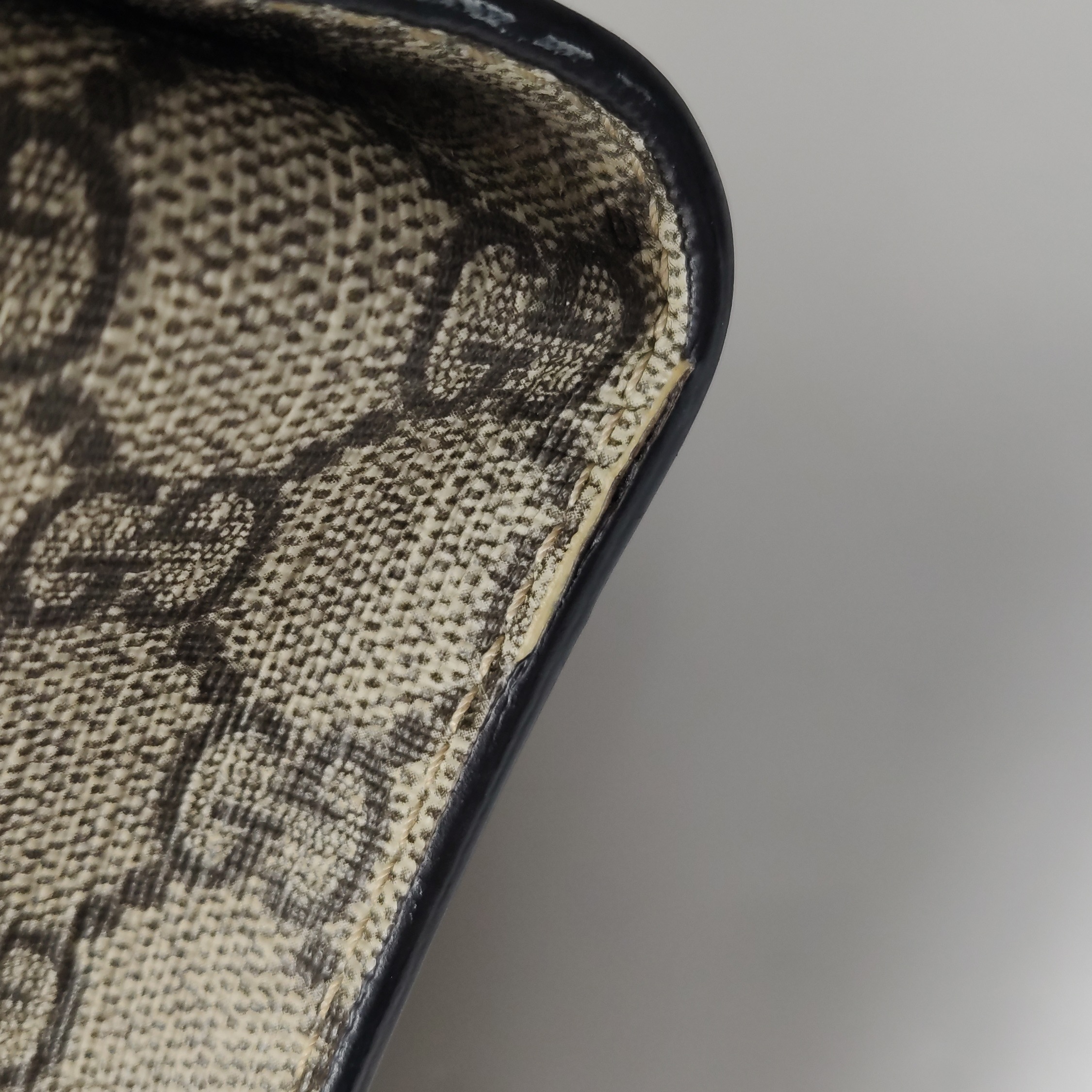 Gucci Padlock Chain Tote GG Coated Canvas with Leather Medium — photo 21 of 25