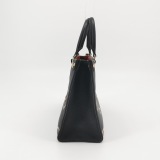 Louis Vuitton(LV) OnTheGo Tote Bicolor Monogram Empreinte Giant PM — thumbnail 4