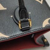 Louis Vuitton(LV) OnTheGo Tote Bicolor Monogram Empreinte Giant PM — thumbnail 9