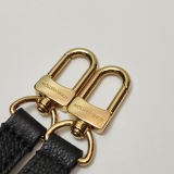Louis Vuitton(LV) OnTheGo Tote Bicolor Monogram Empreinte Giant PM — thumbnail 9