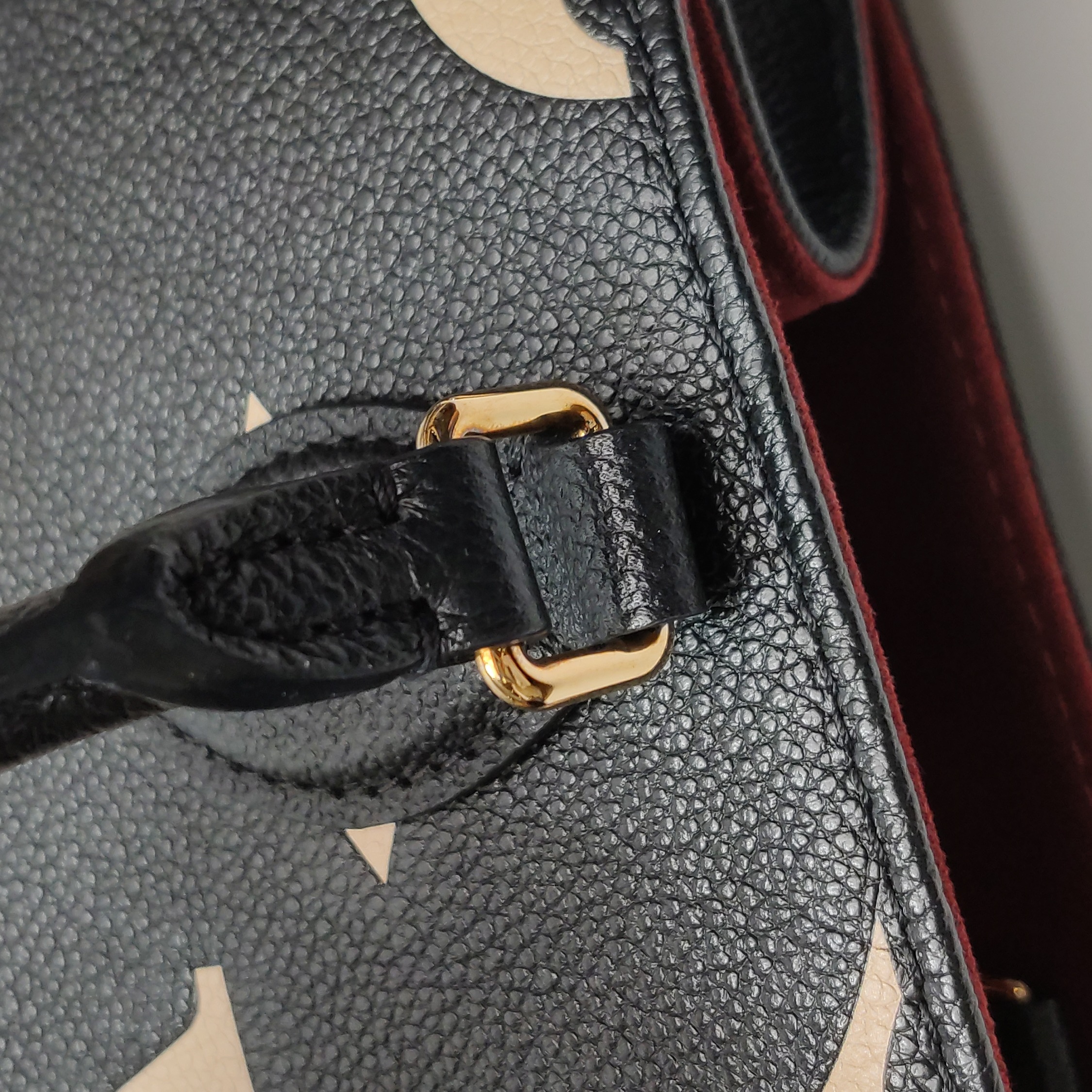 Louis Vuitton(LV) OnTheGo Tote Bicolor Monogram Empreinte Giant PM — photo 10 of 14