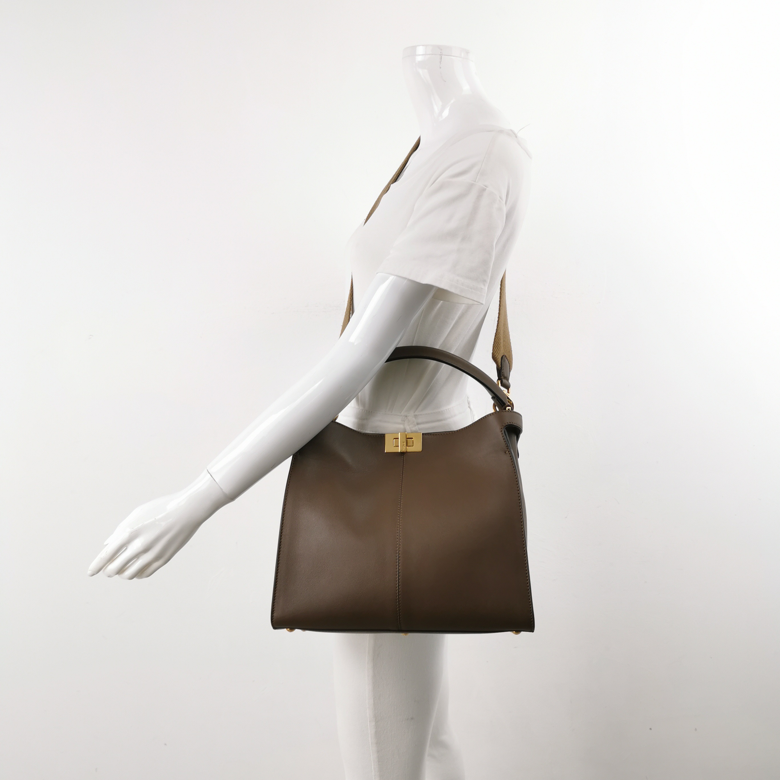 Fendi Peekaboo Essentially Bag Leather — alternate view