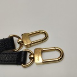 Louis Vuitton(LV) OnTheGo Tote Bicolor Monogram Empreinte Giant PM — thumbnail 10